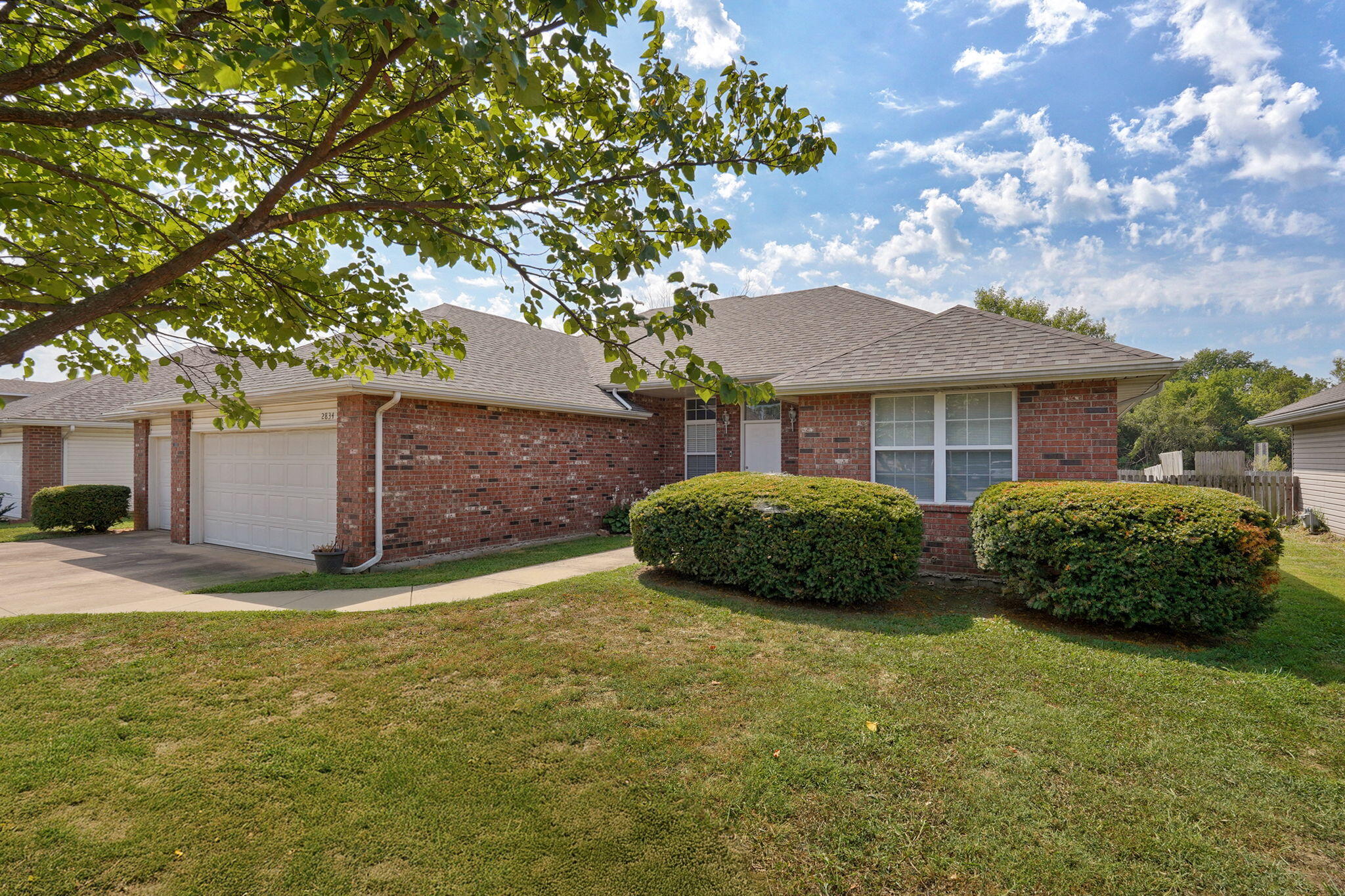 Photo 2 - Residential for sale – 2834 W Lasalle Street  Springfield, MO