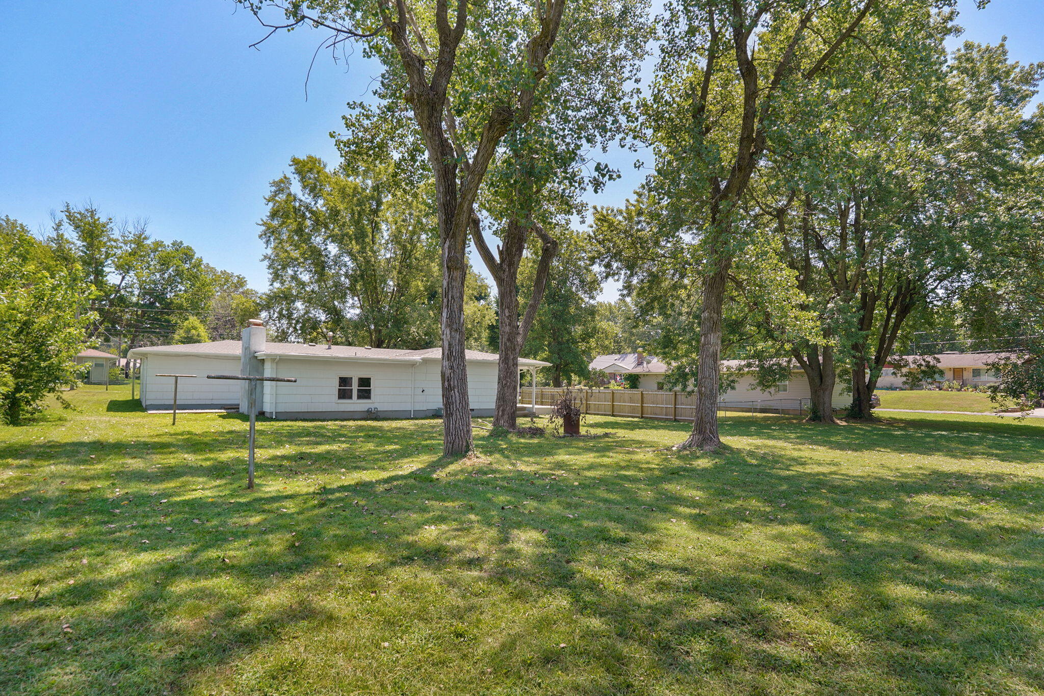 Photo 28 - Residential for sale – 1214  7th Street  Monett, MO