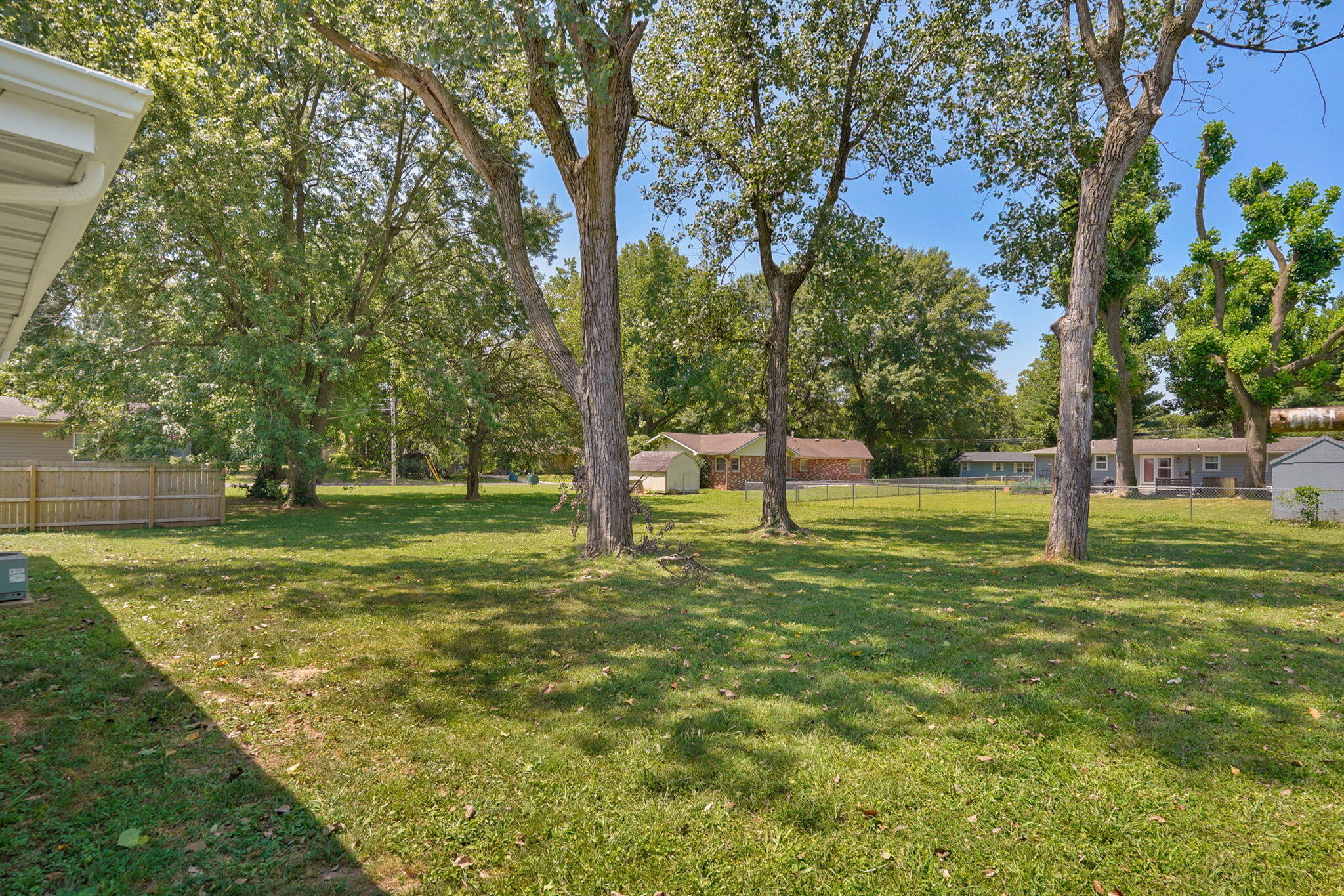 Photo 30 - Residential for sale – 1214  7th Street  Monett, MO