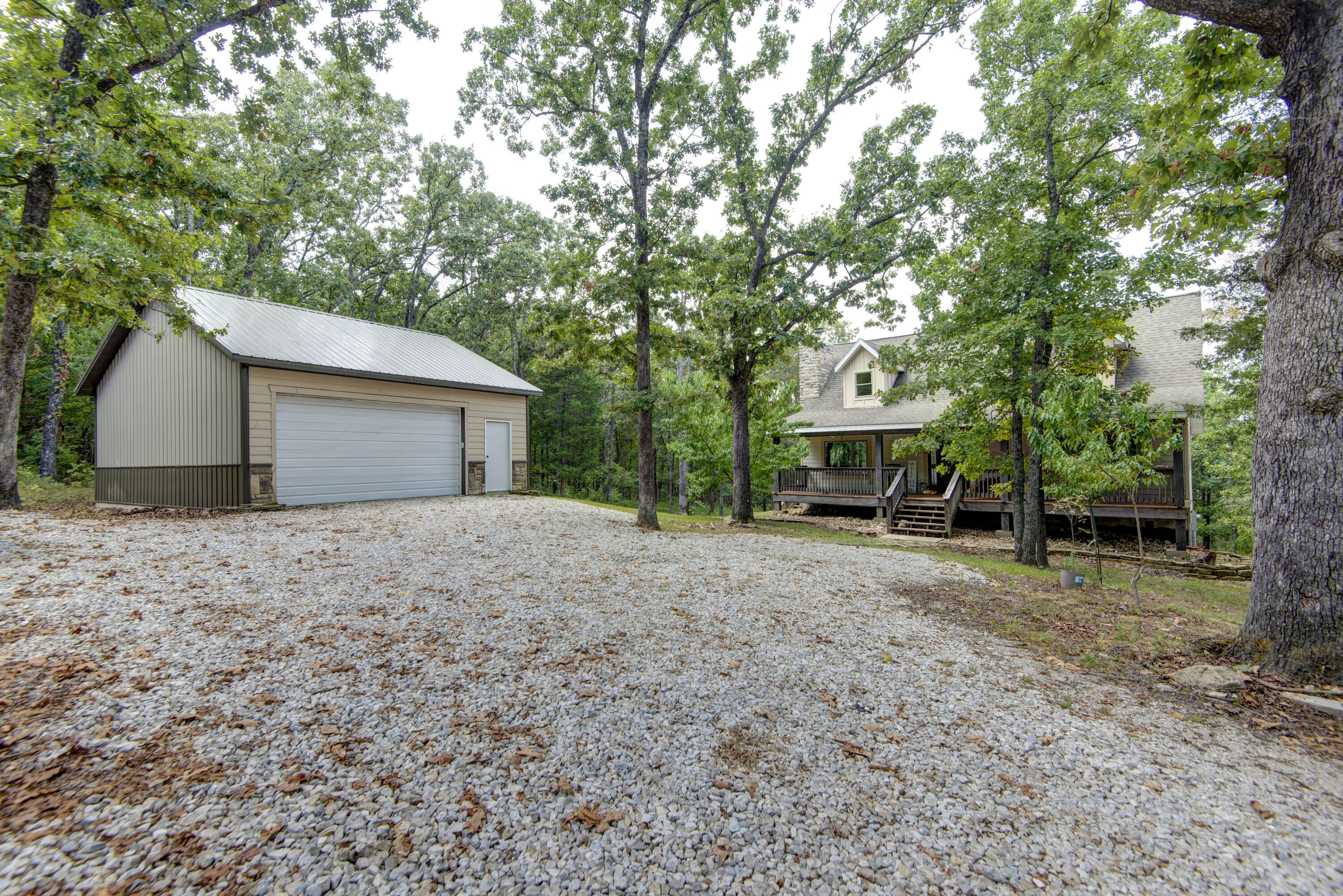 Photo 2 - Residential for sale – 511  Timberlane Drive  Branson, MO