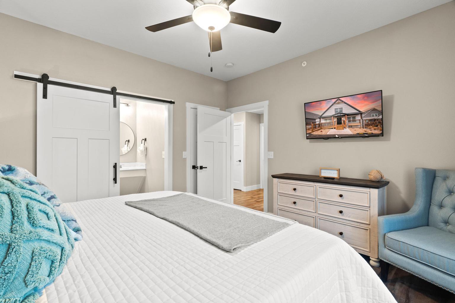 Photo 53 - Residential for sale – 149  Branson Cove Court  Hollister, MO