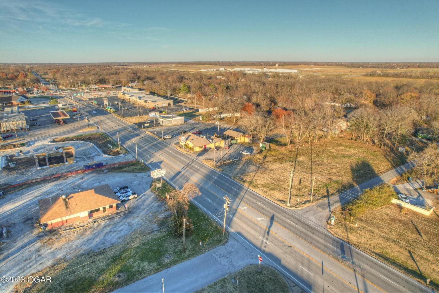 Photo 2 - Land for sale – Xxx N Main Street Road  Joplin, MO
