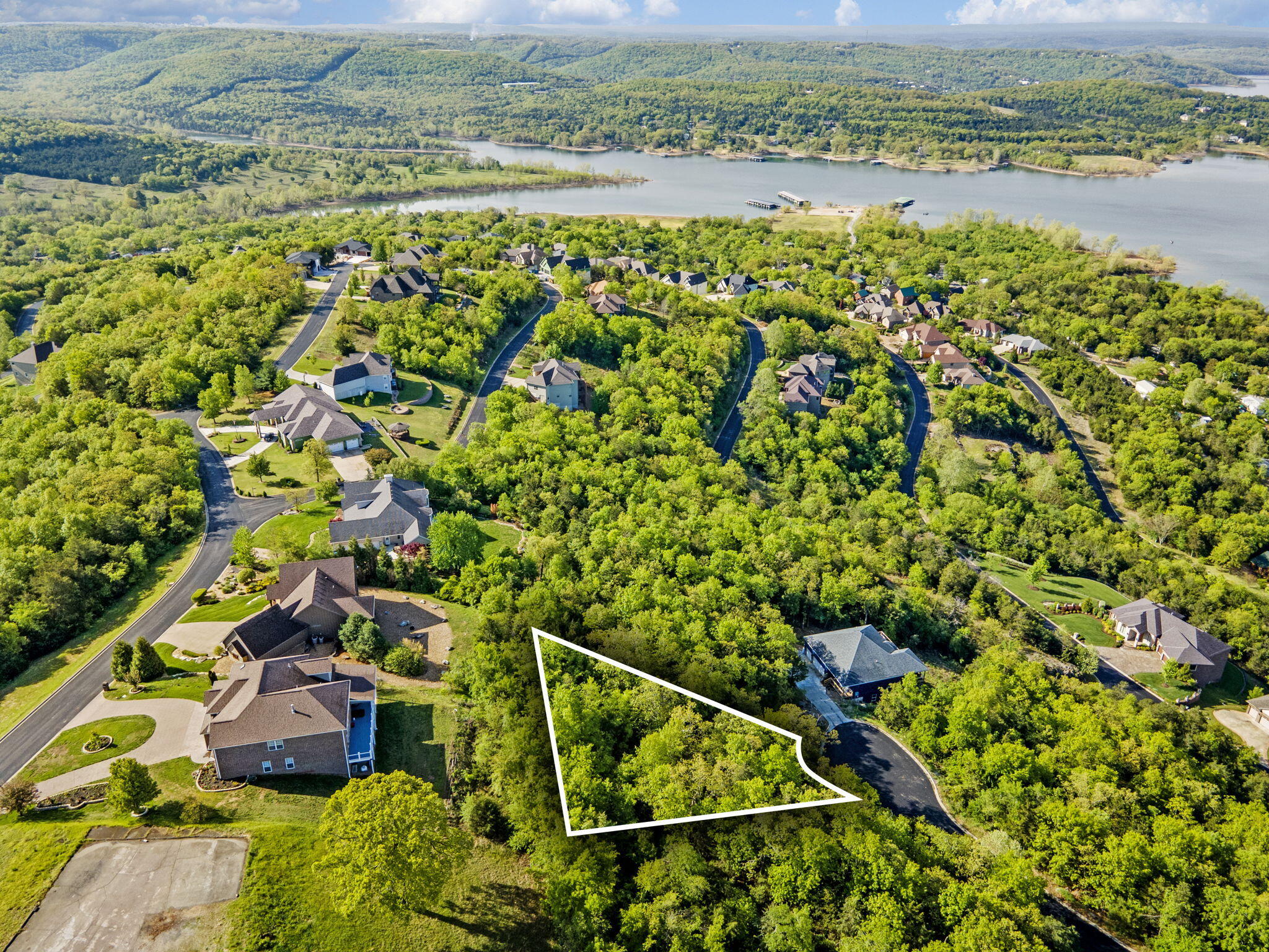 Photo 2 - Land for sale – Tbd  Timberline Court  Hollister, MO