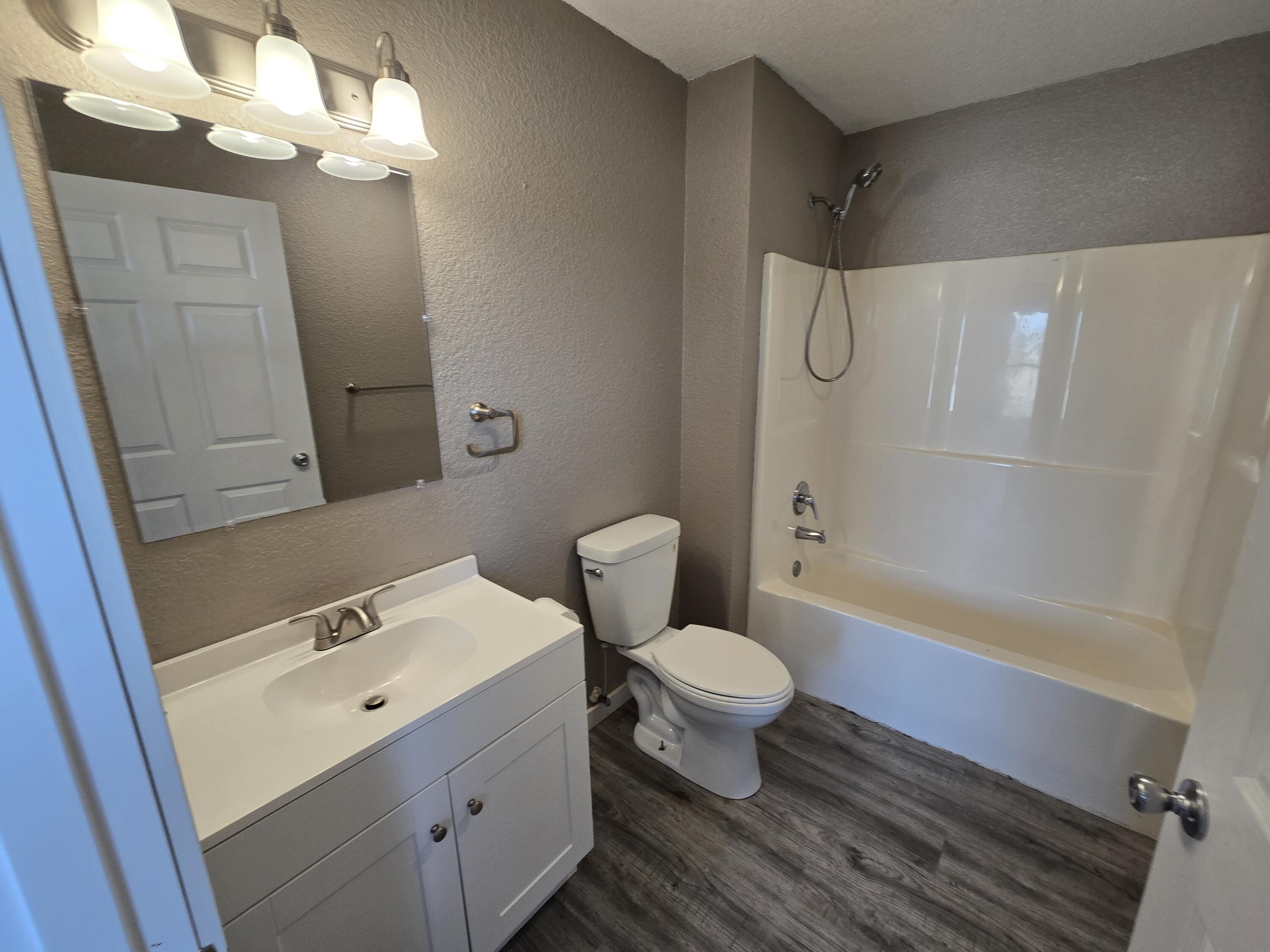 Photo 15 - Residential for sale – 2401 S Wall Avenue  Joplin, MO