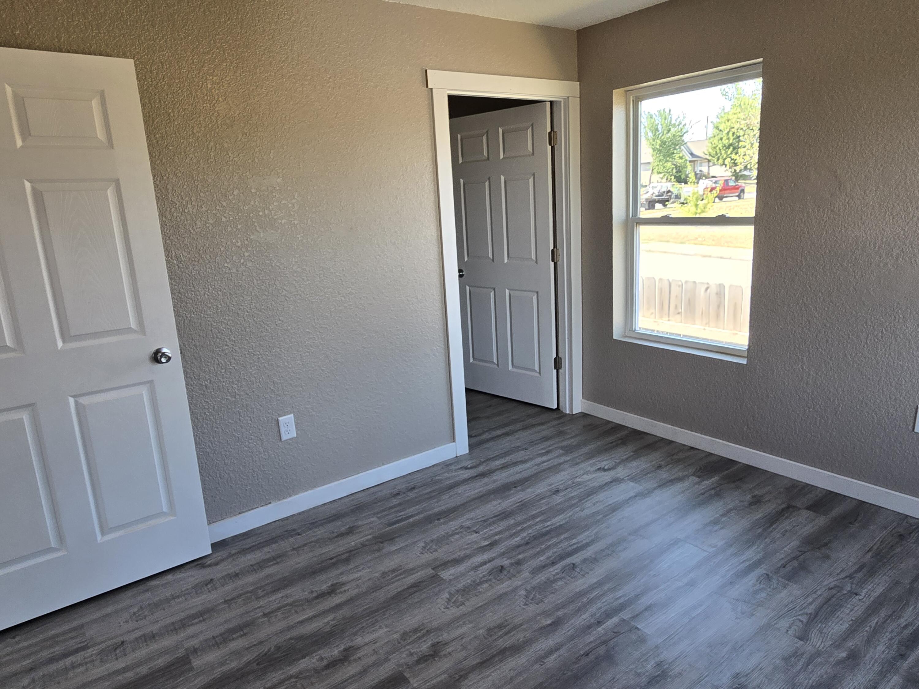 Photo 14 - Residential for sale – 2401 S Wall Avenue  Joplin, MO