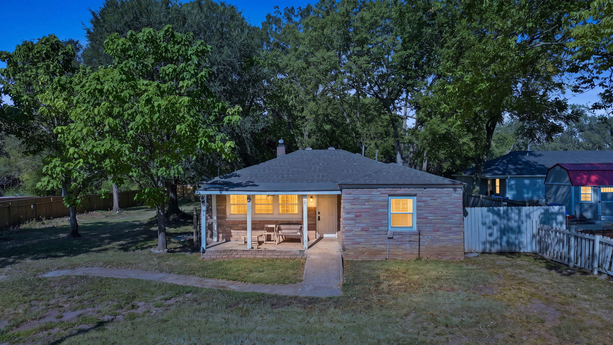 Photo 9 - Residential for sale – 617 N Hillcrest Avenue  Springfield, MO