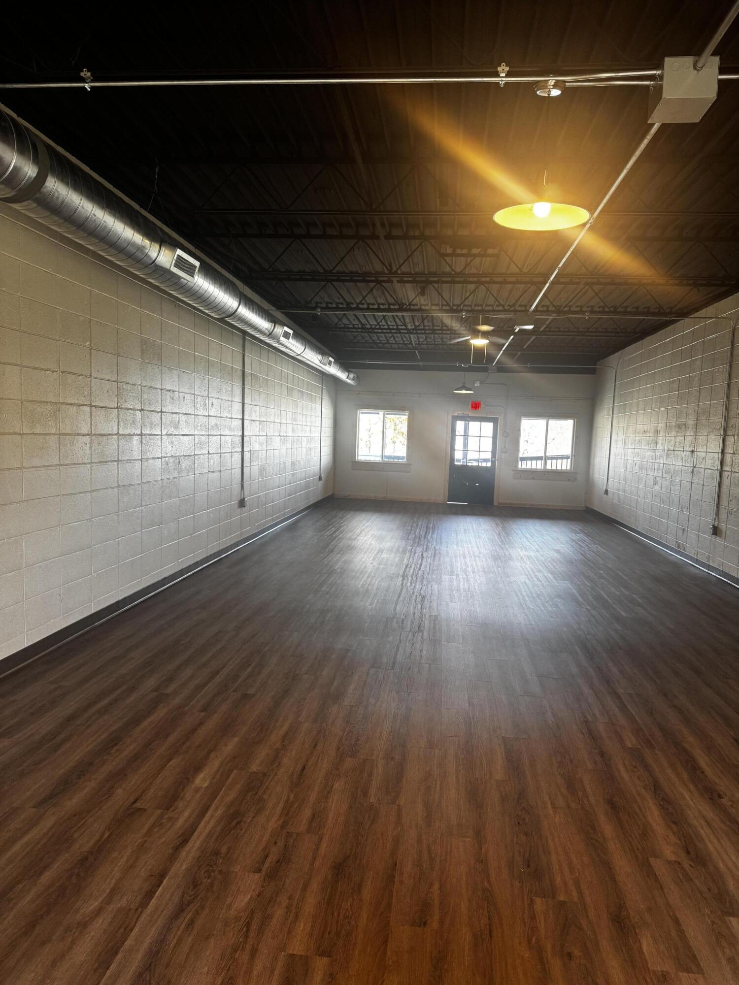 Photo 7 - Commercial Lease for sale – 110  Kimberling City Center Lane  Kimberling City, MO