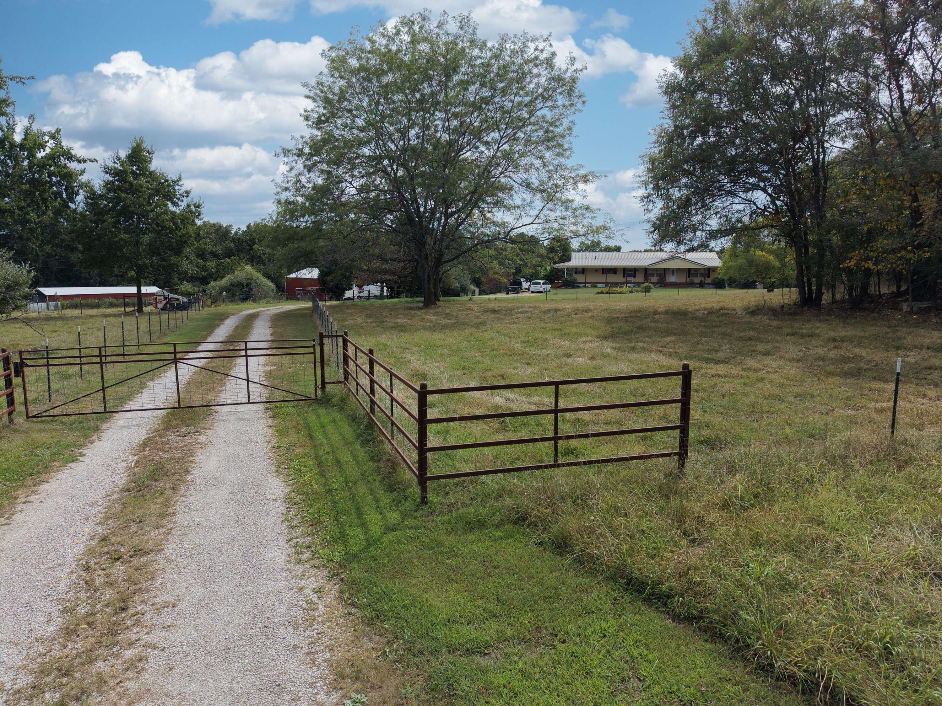 Photo 3 - Farm for sale – 2355  King Road  Mountain Grove, MO