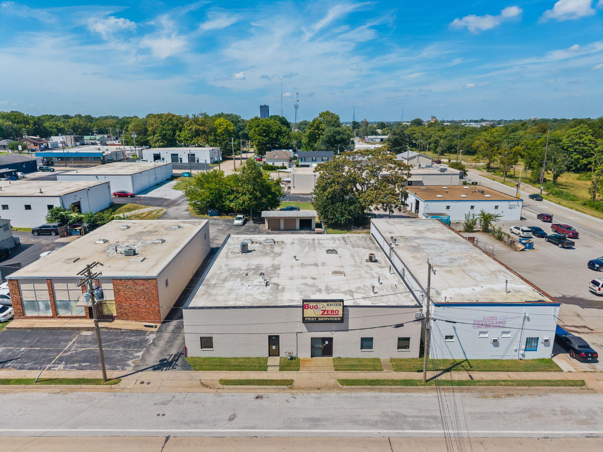 Photo 4 - Commercial Lease for sale – 311 N Waverly Avenue  Springfield, MO