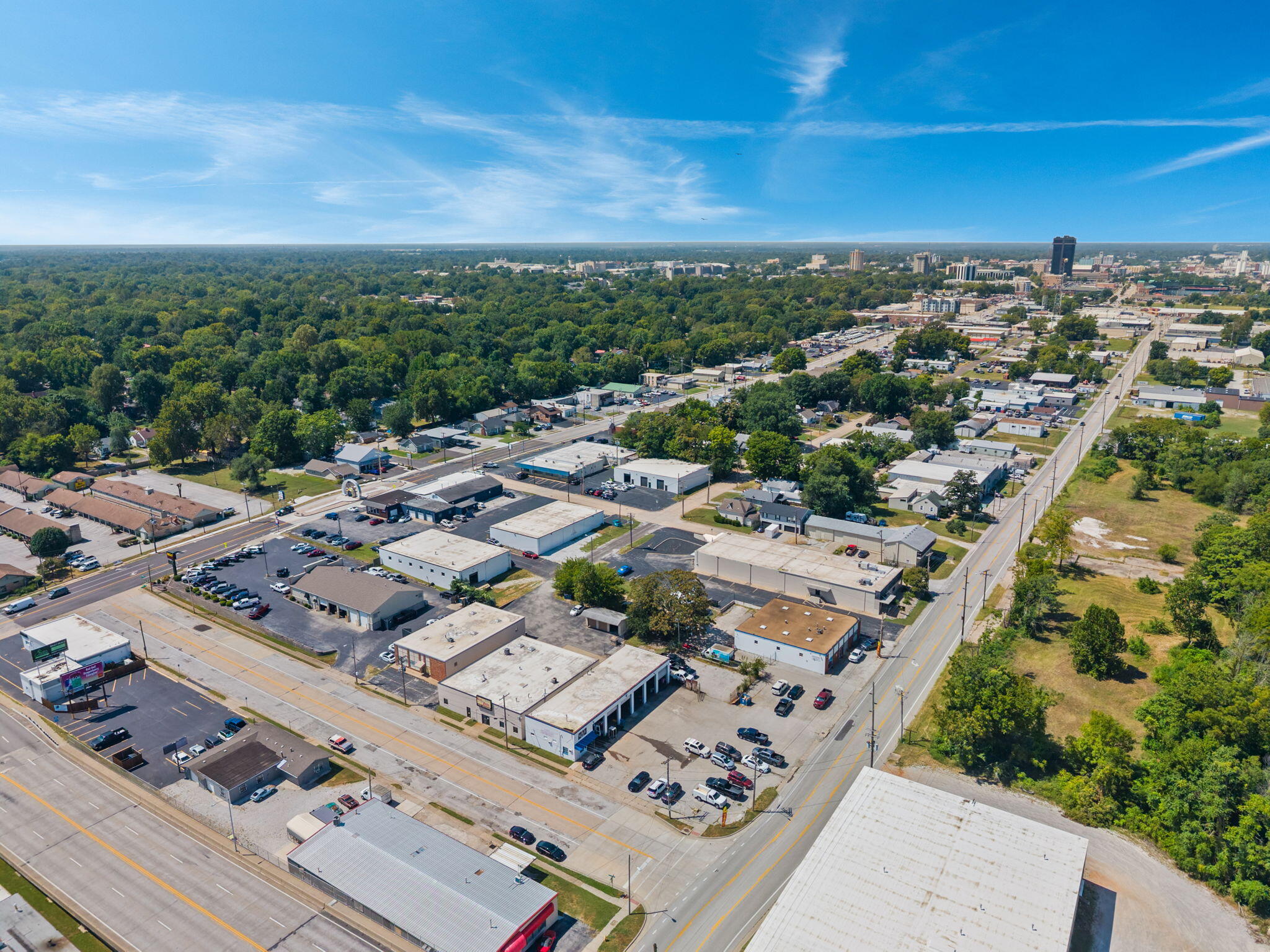 Photo 50 - Commercial Lease for sale – 311 N Waverly Avenue  Springfield, MO