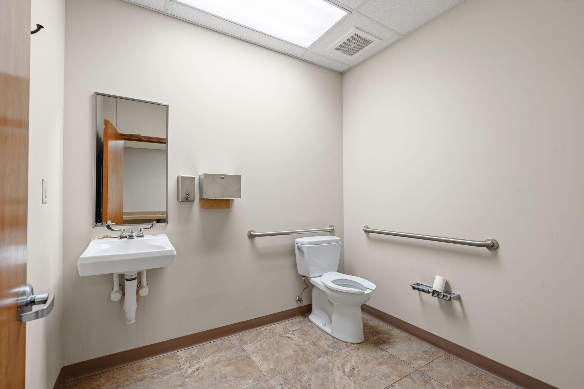Photo 41 - Commercial Lease for sale – 311 N Waverly Avenue  Springfield, MO