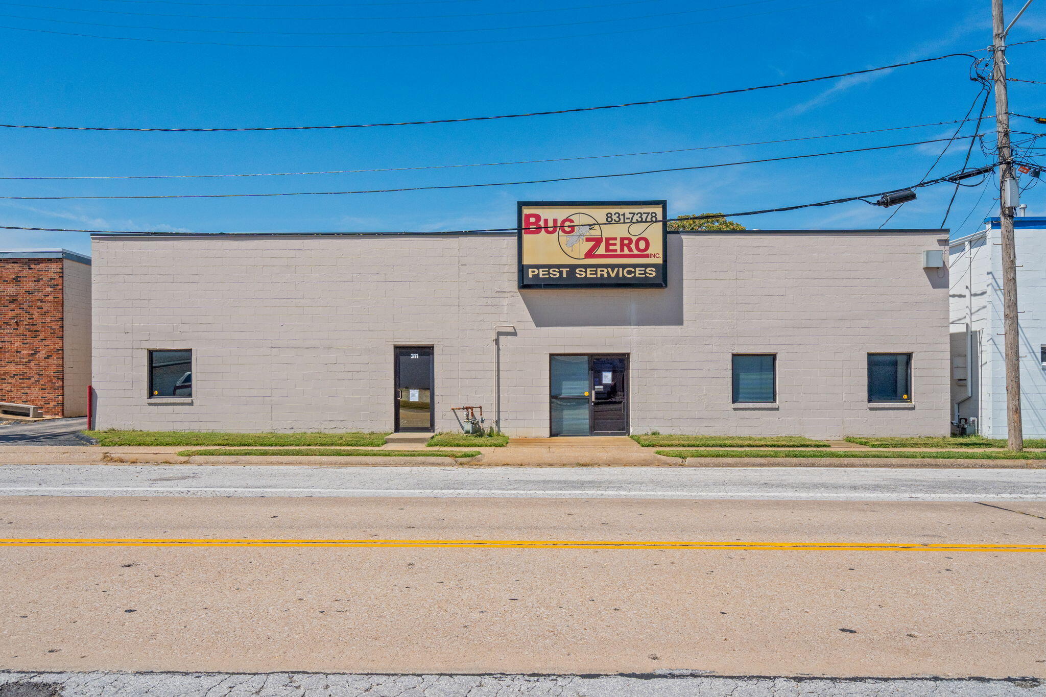 Photo 2 - Commercial Lease for sale – 311 N Waverly Avenue  Springfield, MO