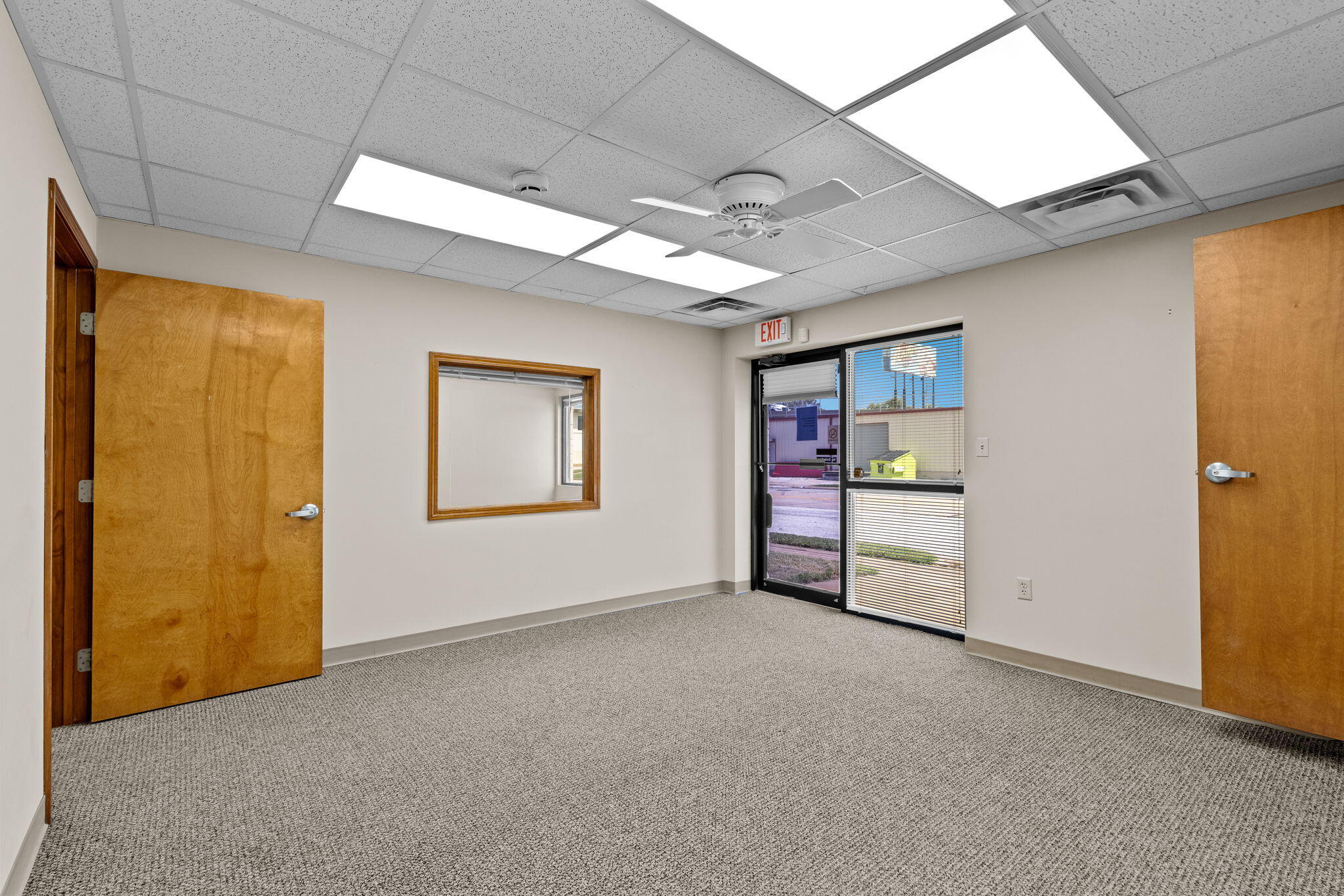 Photo 9 - Commercial Lease for sale – 311 N Waverly Avenue  Springfield, MO