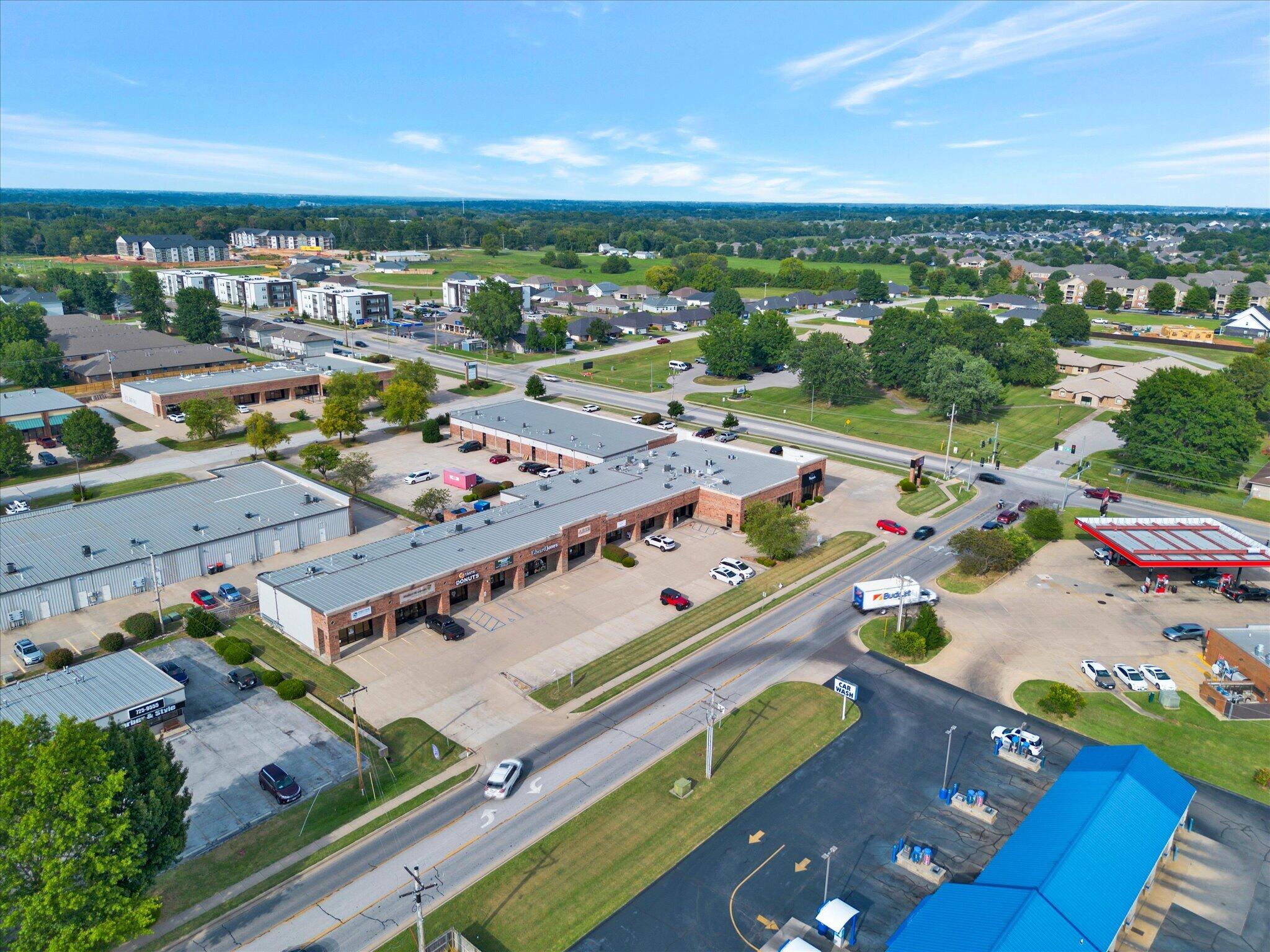 Photo 24 - Commercial Lease for sale – 107 W Aldersgate   Nixa, MO