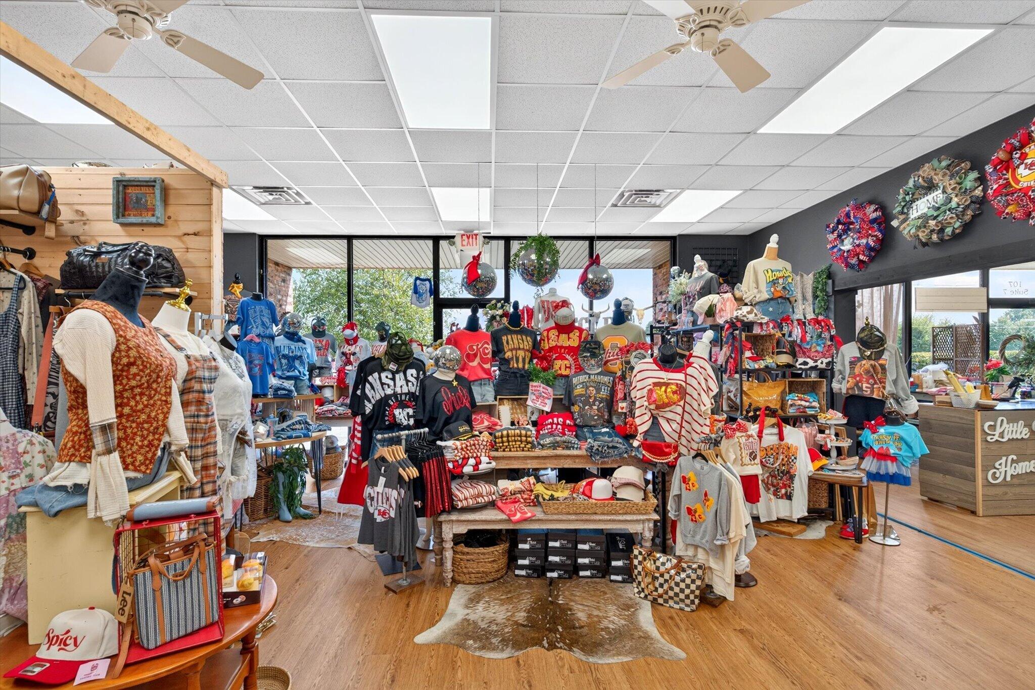 Photo 15 - Commercial Lease for sale – 107 W Aldersgate   Nixa, MO