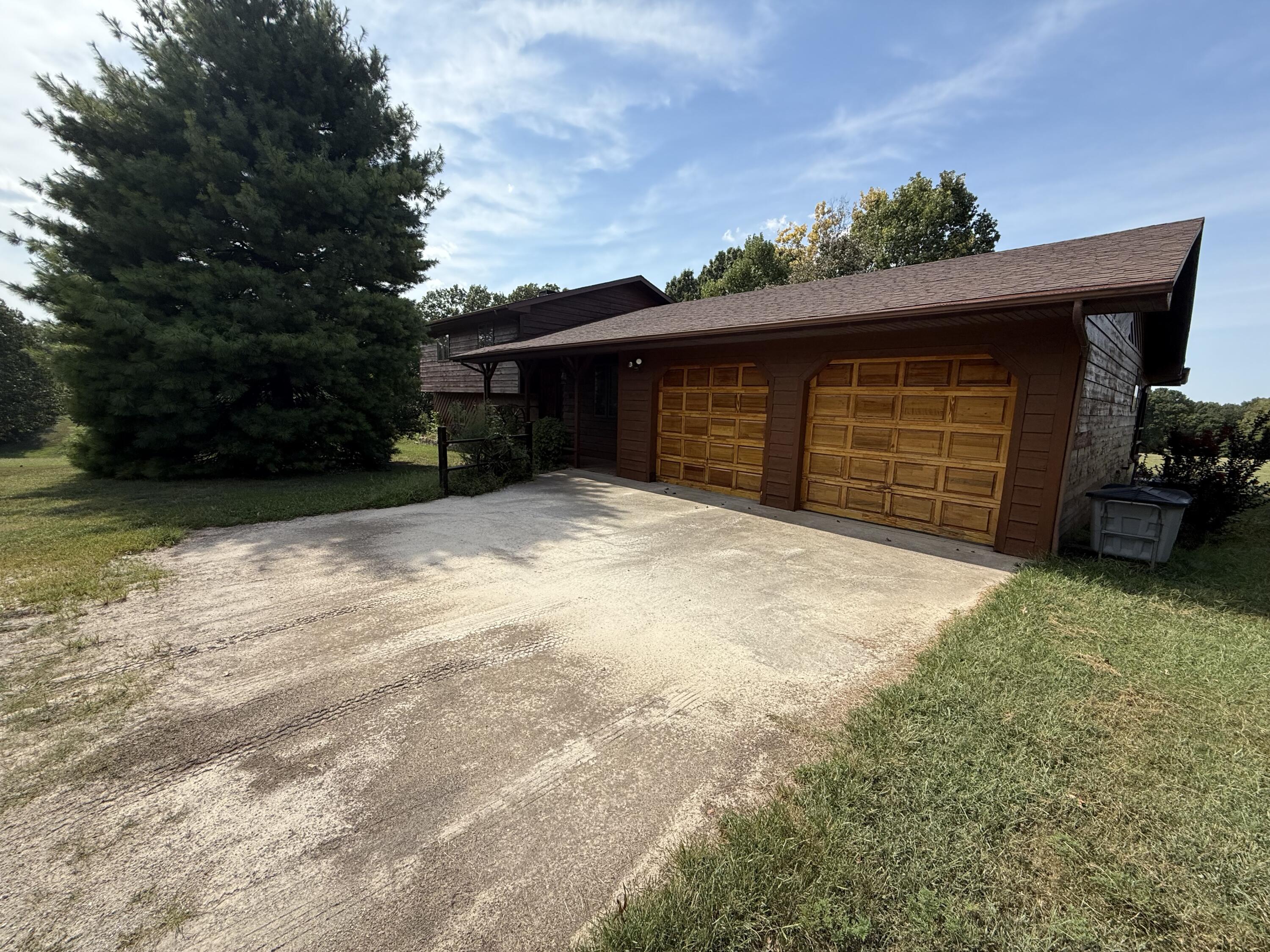 Photo 8 - Residential for sale – 17984  State Highway 248   Cassville, MO