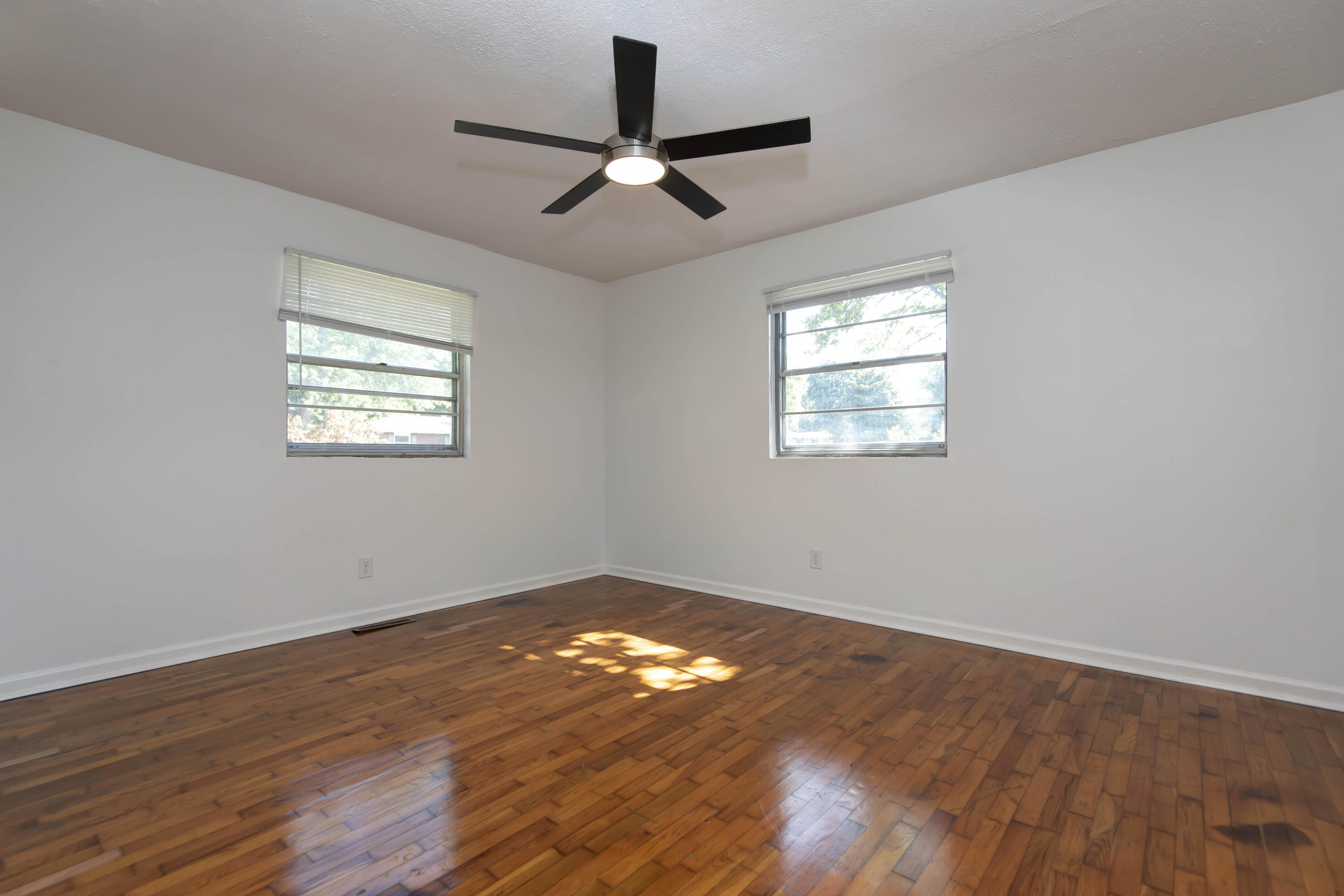 Photo 32 - Residential for sale – 1020 E Edgewood Street  Springfield, MO