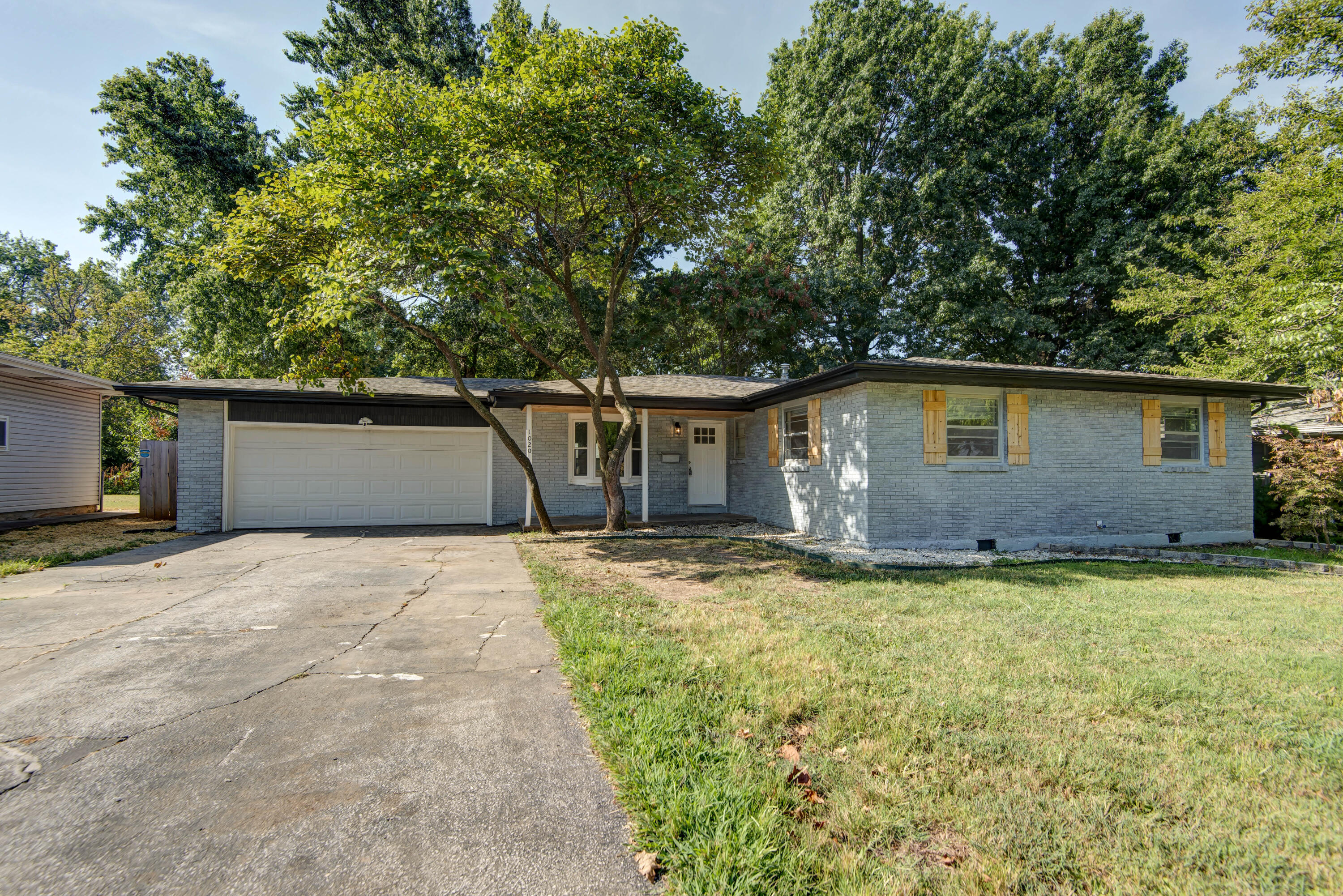 Photo 18 - Residential for sale – 1020 E Edgewood Street  Springfield, MO