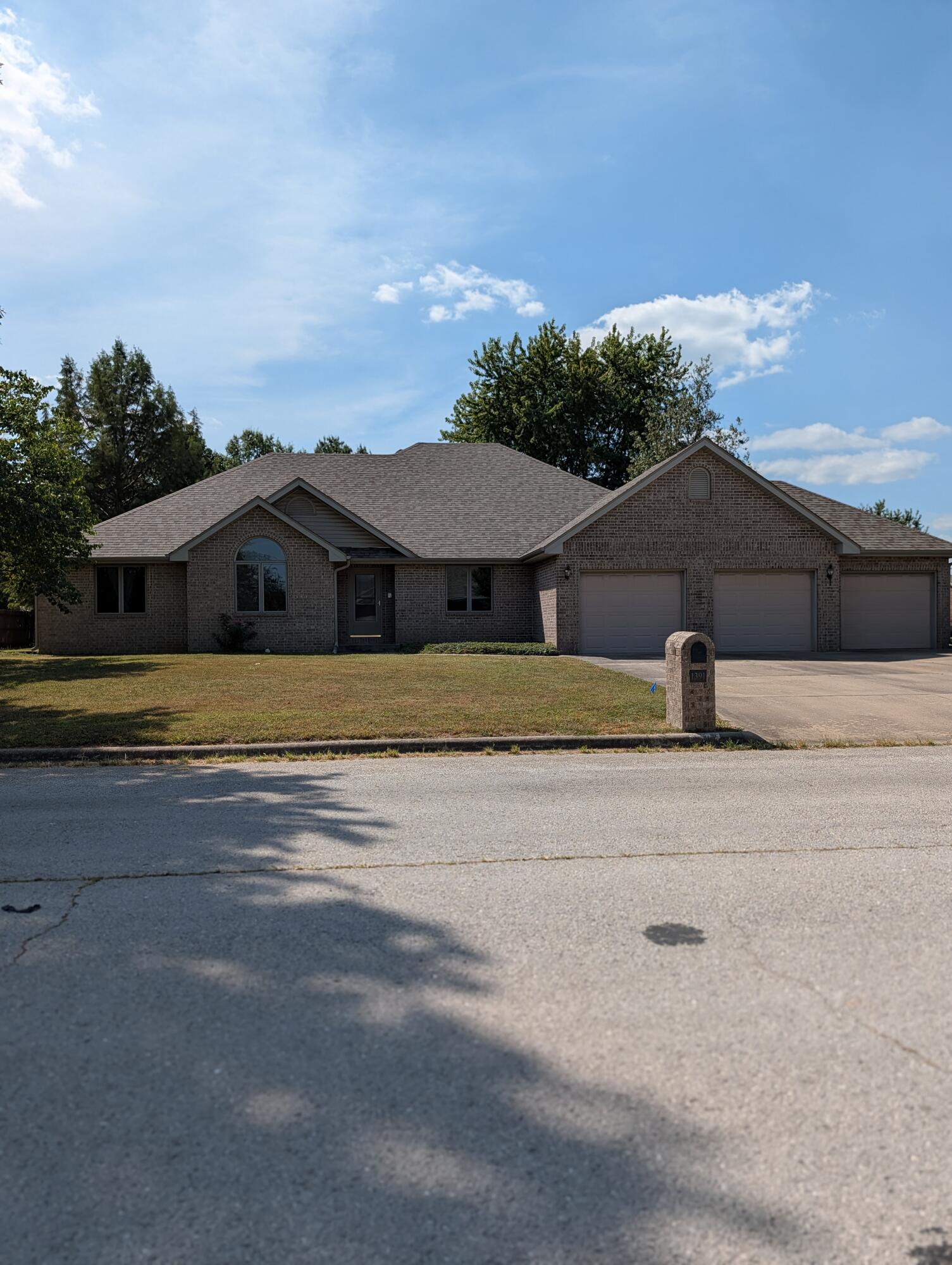 Photo 47 - Residential for sale – 1391 S Meadow Lane  Bolivar, MO