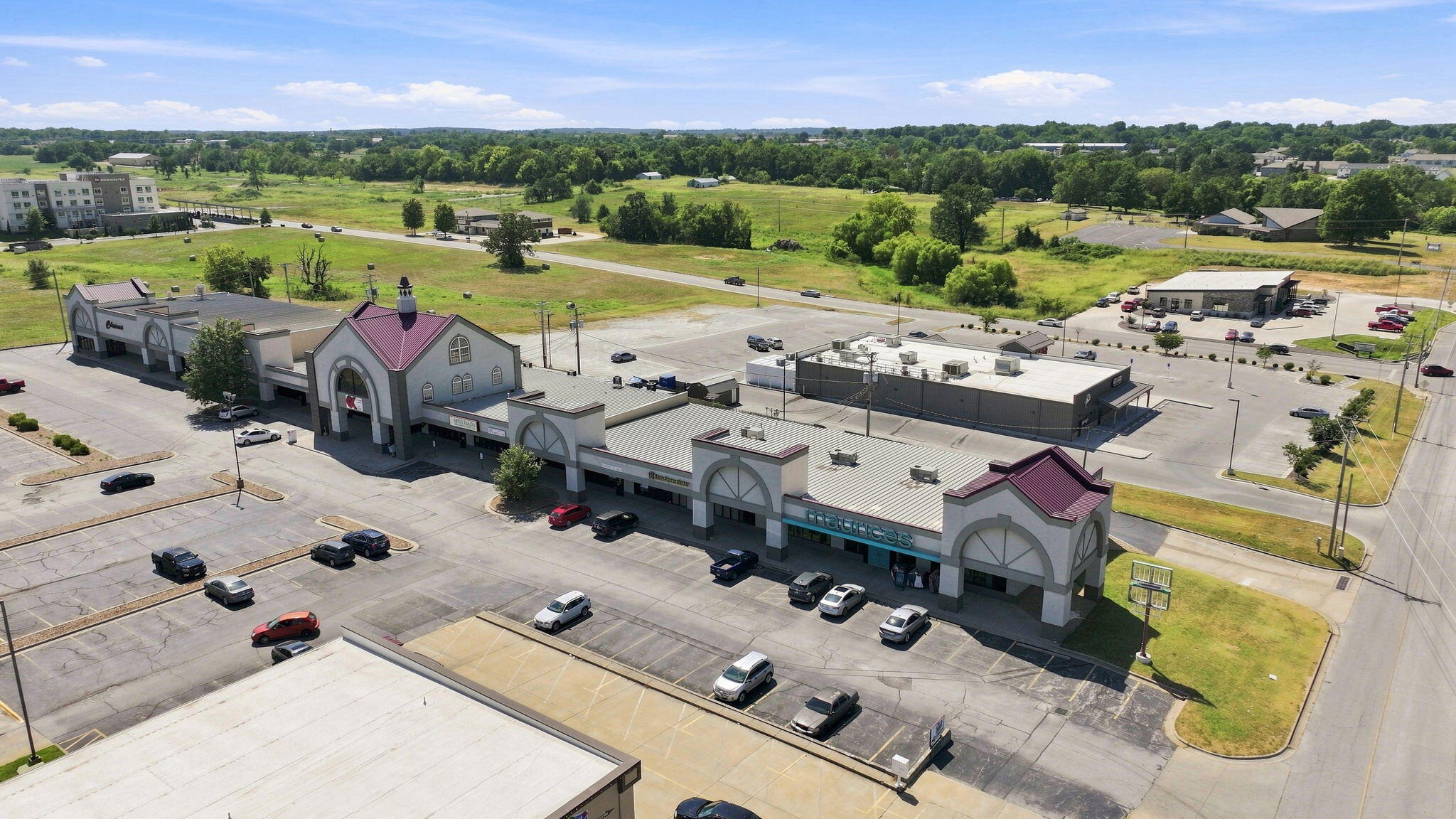 Photo 7 - Commercial Sale for sale – 800 E Aldrich Road  Bolivar, MO