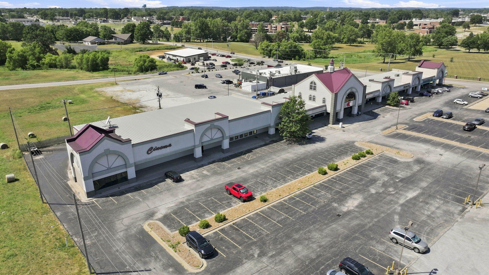 Photo 6 - Commercial Sale for sale – 800 E Aldrich Road  Bolivar, MO