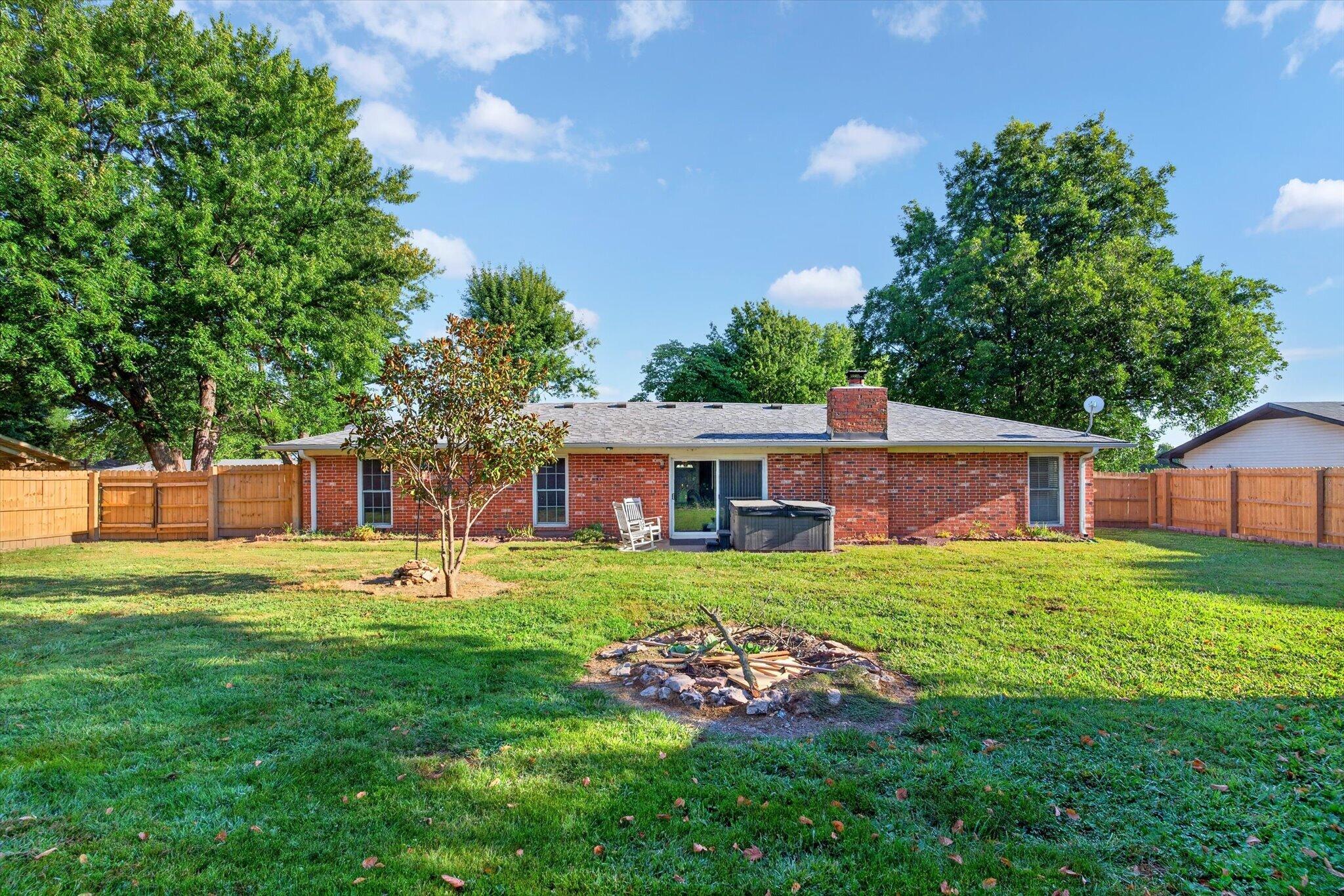 Photo 32 - Residential for sale – 1206  Kemp Drive  Bolivar, MO