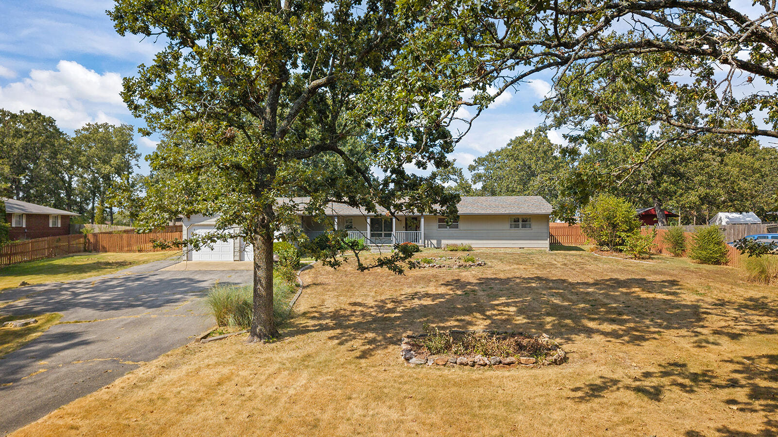 Photo 40 - Residential for sale – 521 E Fremont Road  Lebanon, MO