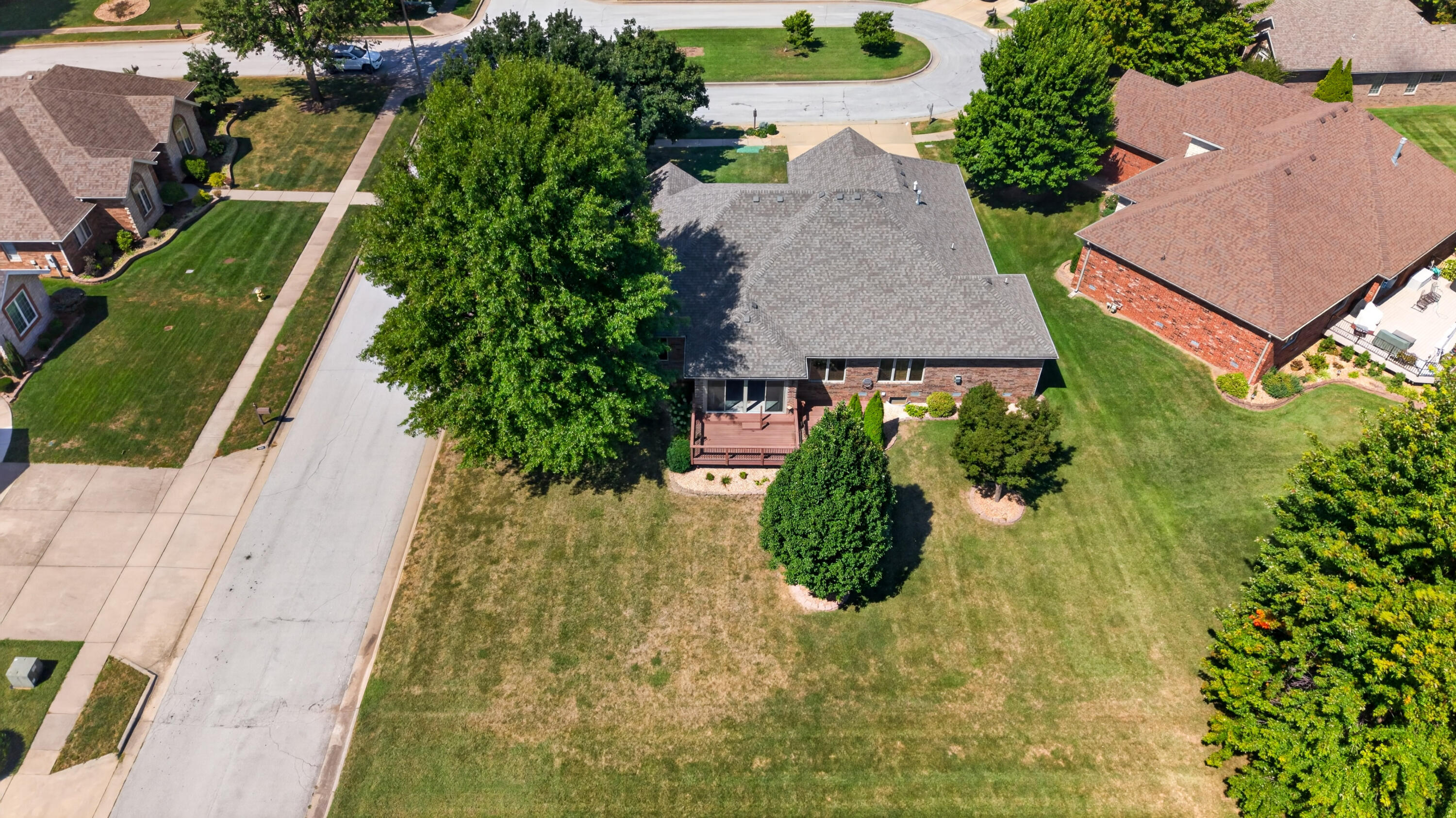 Photo 38 - Residential for sale – 1352 N Lennox Court  Springfield, MO