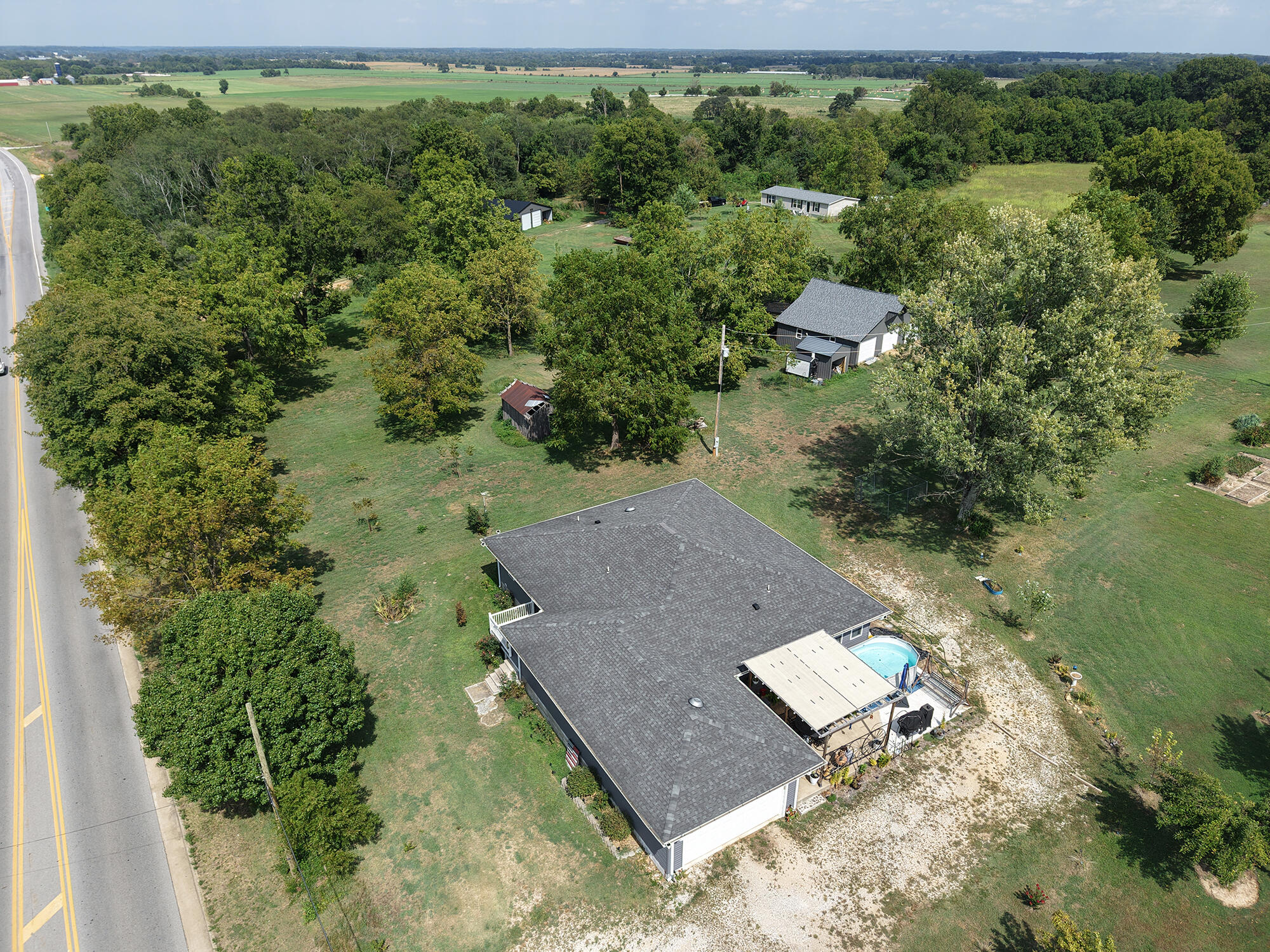 Photo 6 - Residential for sale – 25420  State Highway 37   Washburn, MO