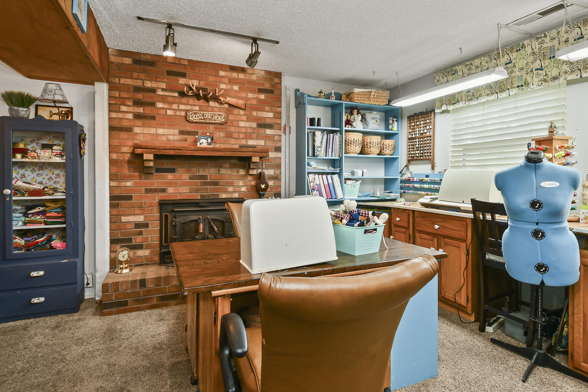 Photo 16 - Residential for sale – 3329 W Countryside Drive  Springfield, MO