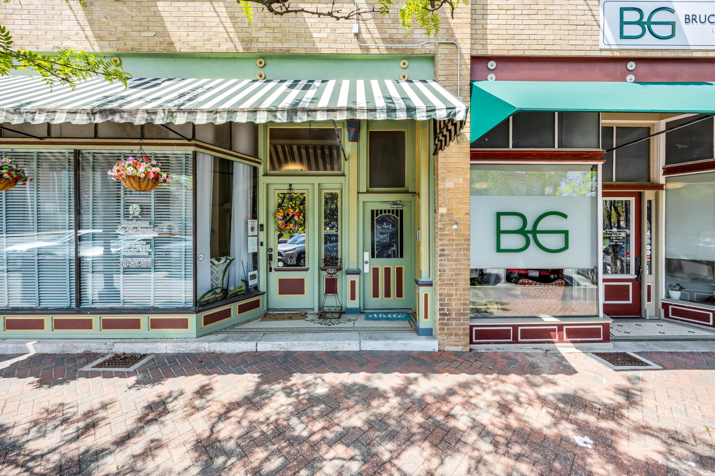 Photo 12 - Commercial Lease for sale – 105 N 2nd Street  Ozark, MO