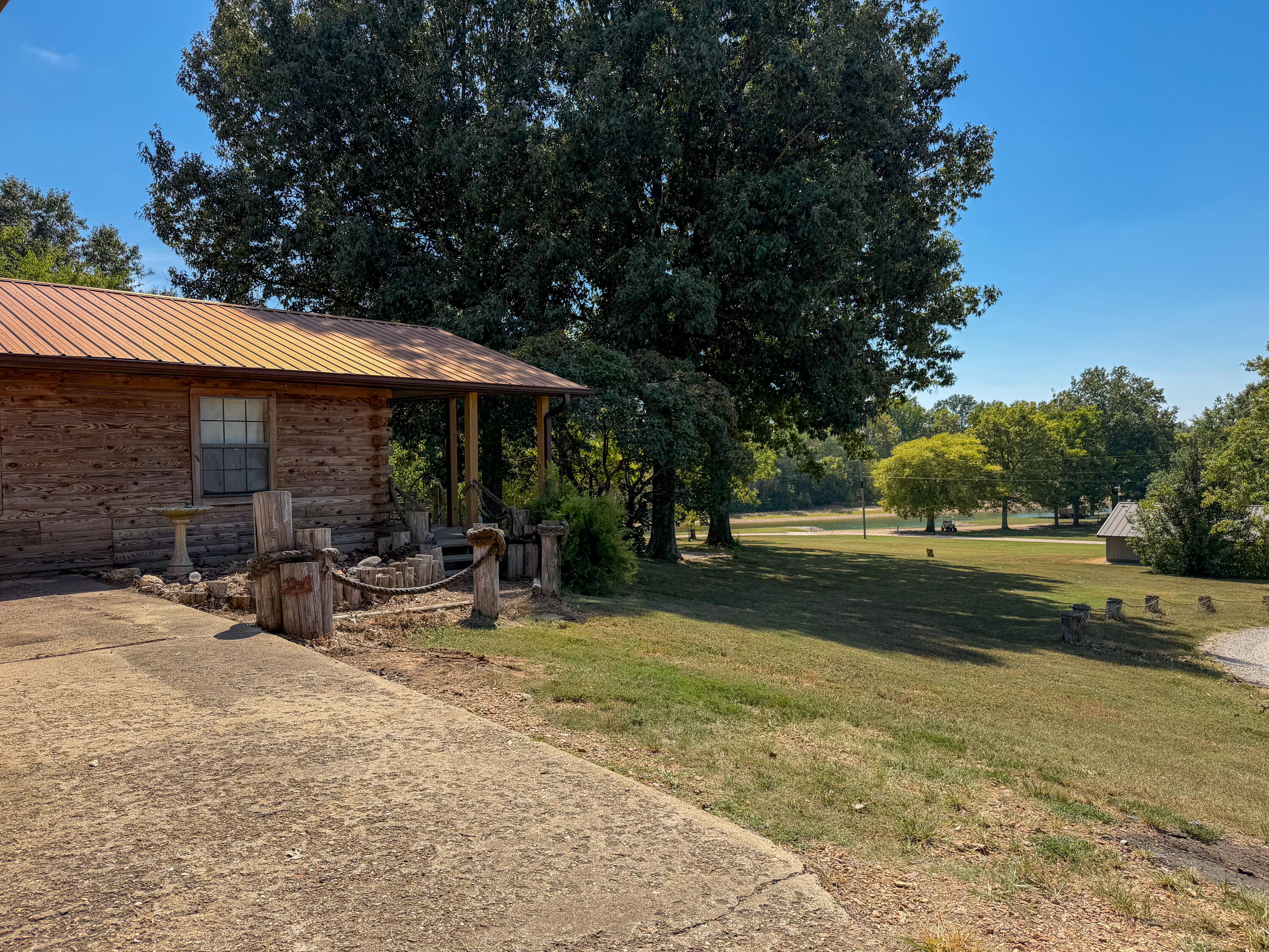 Photo 3 - Residential for sale – 126  Ripley E4a   Doniphan, MO