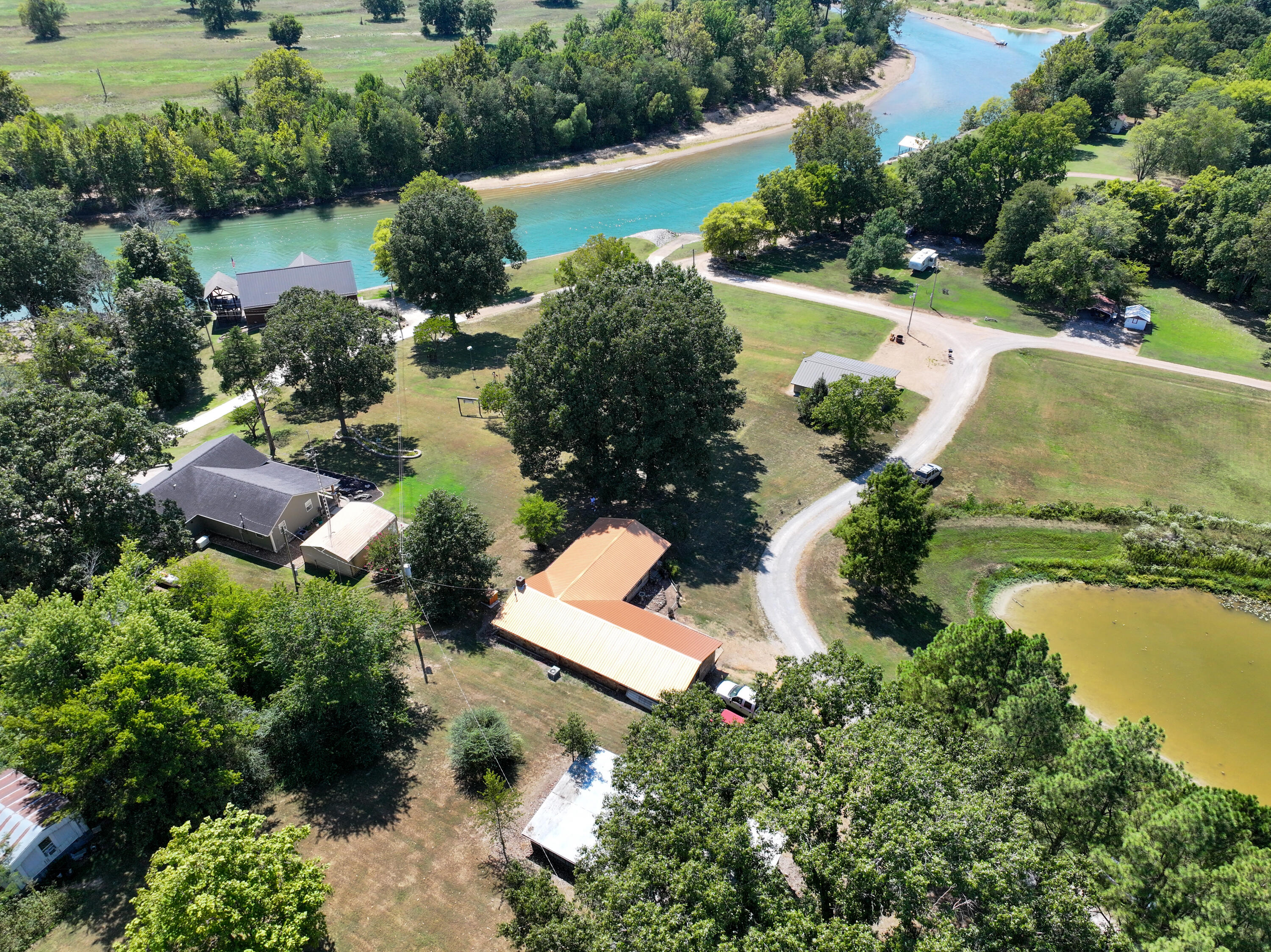 Photo 5 - Residential for sale – 126  Ripley E4a   Doniphan, MO