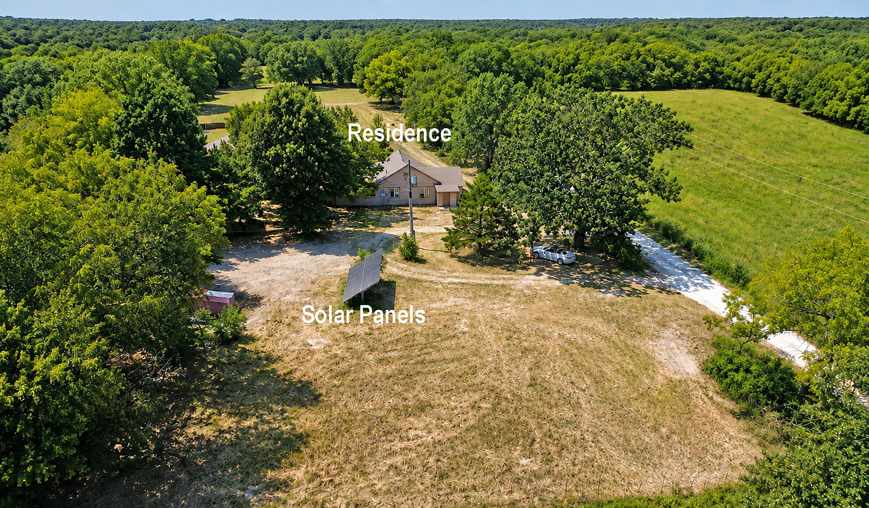 Photo 3 - Residential for sale – 16307  Farm Road 2110   Cassville, MO