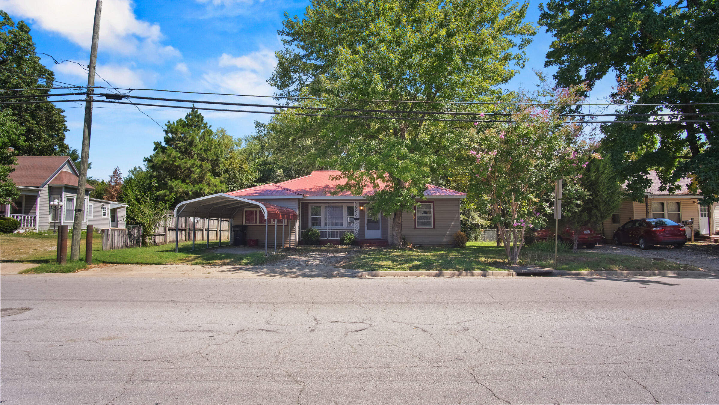Photo 19 - Residential for sale – 836  Missouri Avenue  West Plains, MO