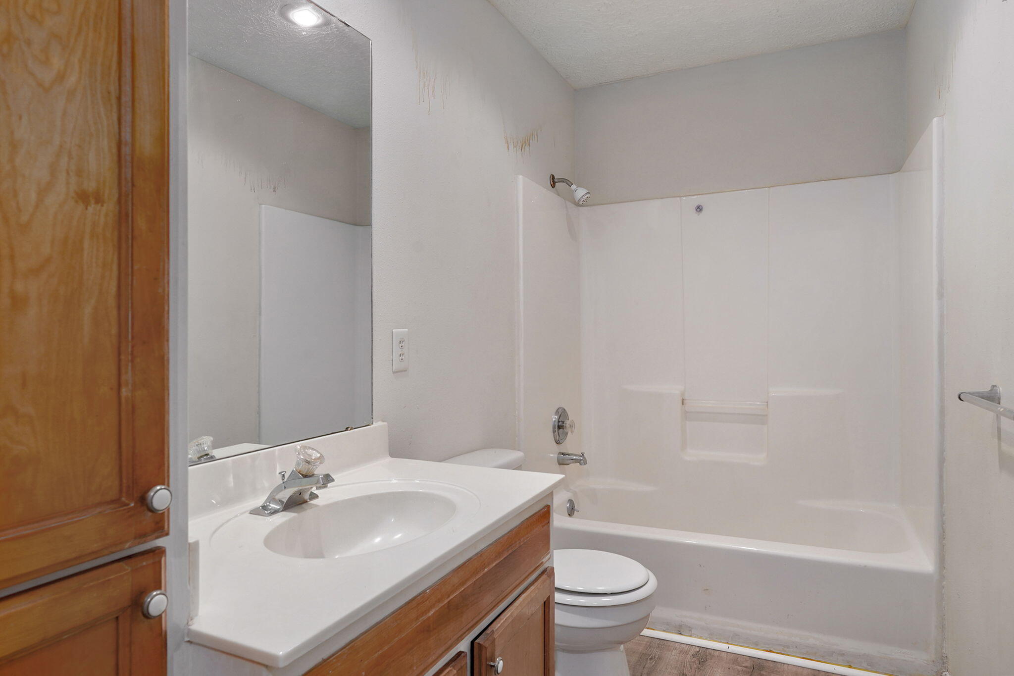 Photo 11 - Residential for sale – 322 N Westport Avenue  Springfield, MO