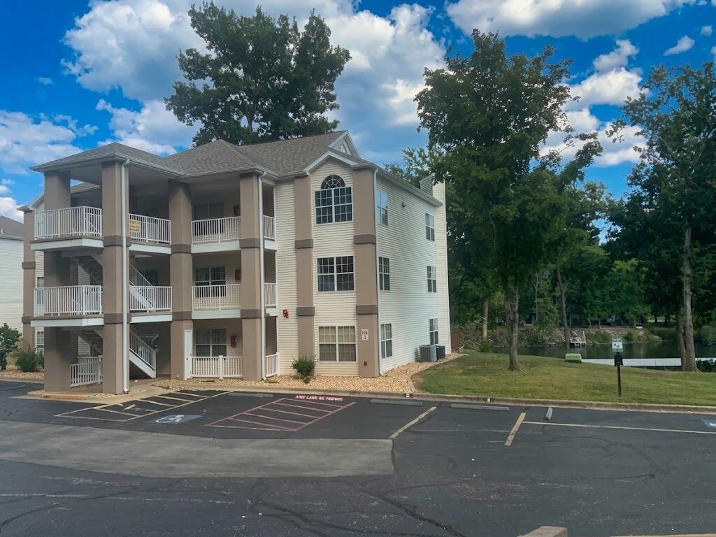 Residential for sale – 77 Anglers Pointe Branson, MO