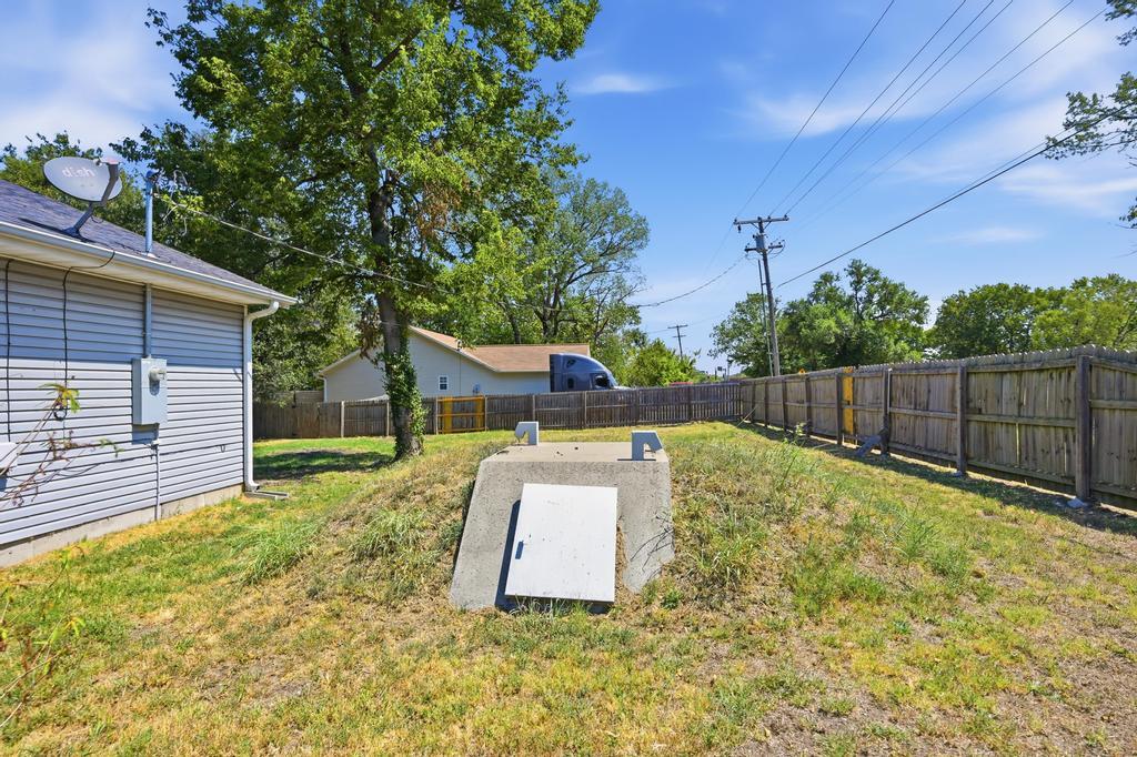 Photo 7 - Residential for sale – 115 S Mccoy Avenue  Joplin, MO