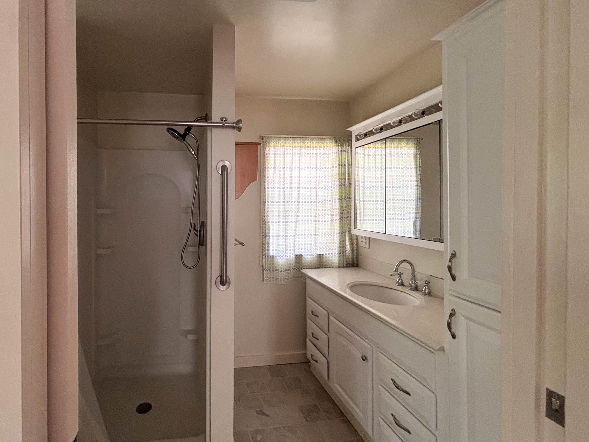 Photo 16 - Residential for sale – 103  Baker Street  Gainesville, MO