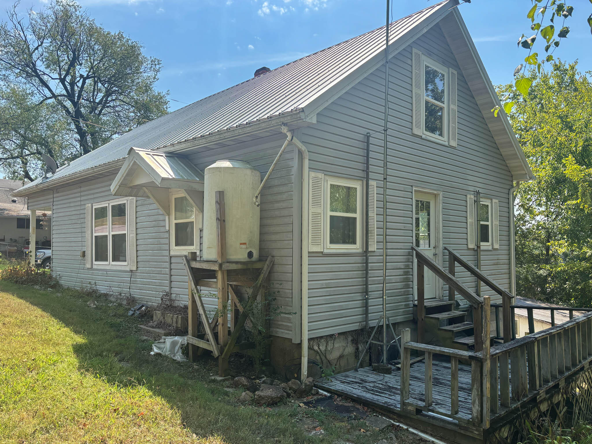 Photo 5 - Residential for sale – 103  Baker Street  Gainesville, MO