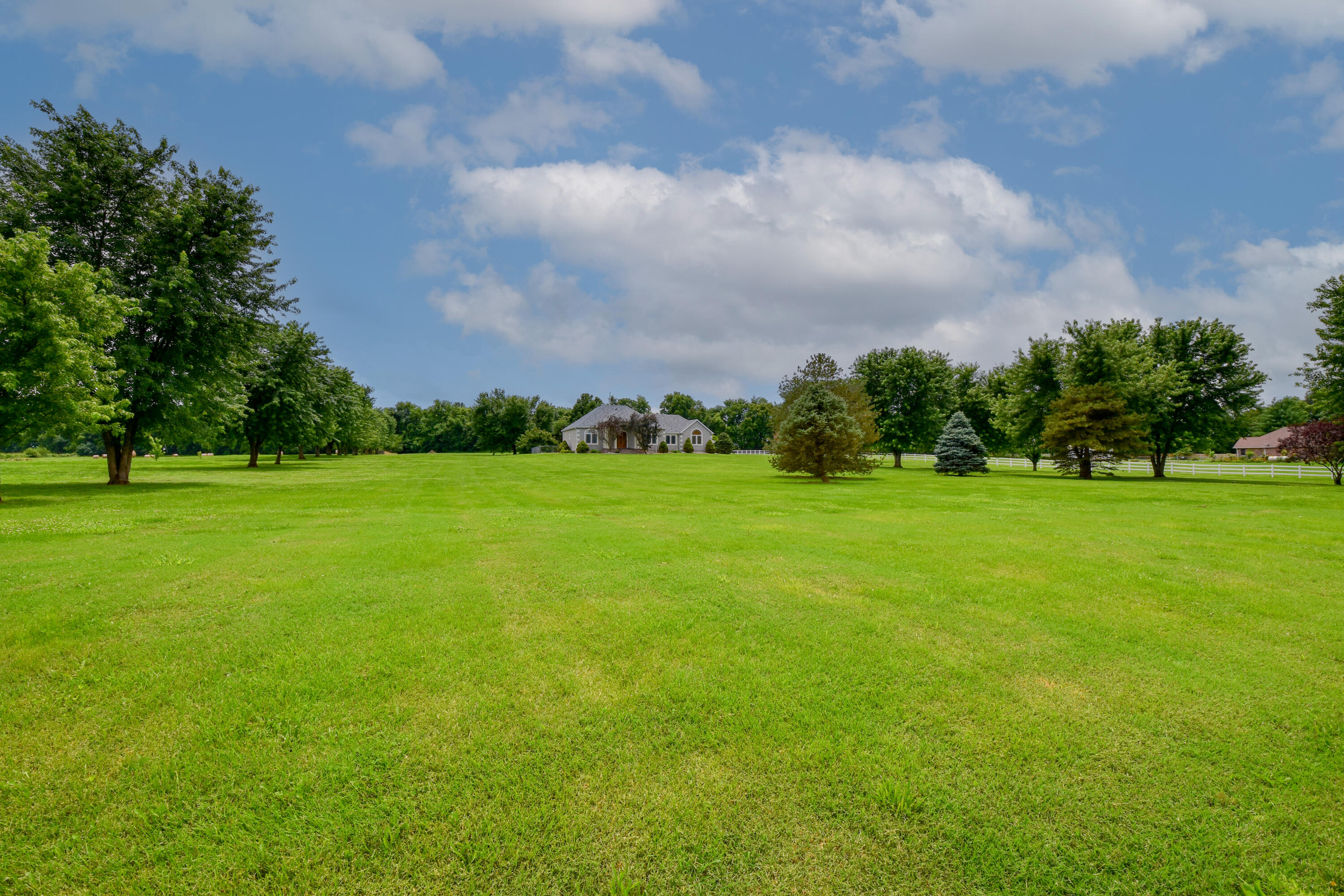 Photo 7 - Residential for sale – 8626 W Farm Road 64   Willard, MO