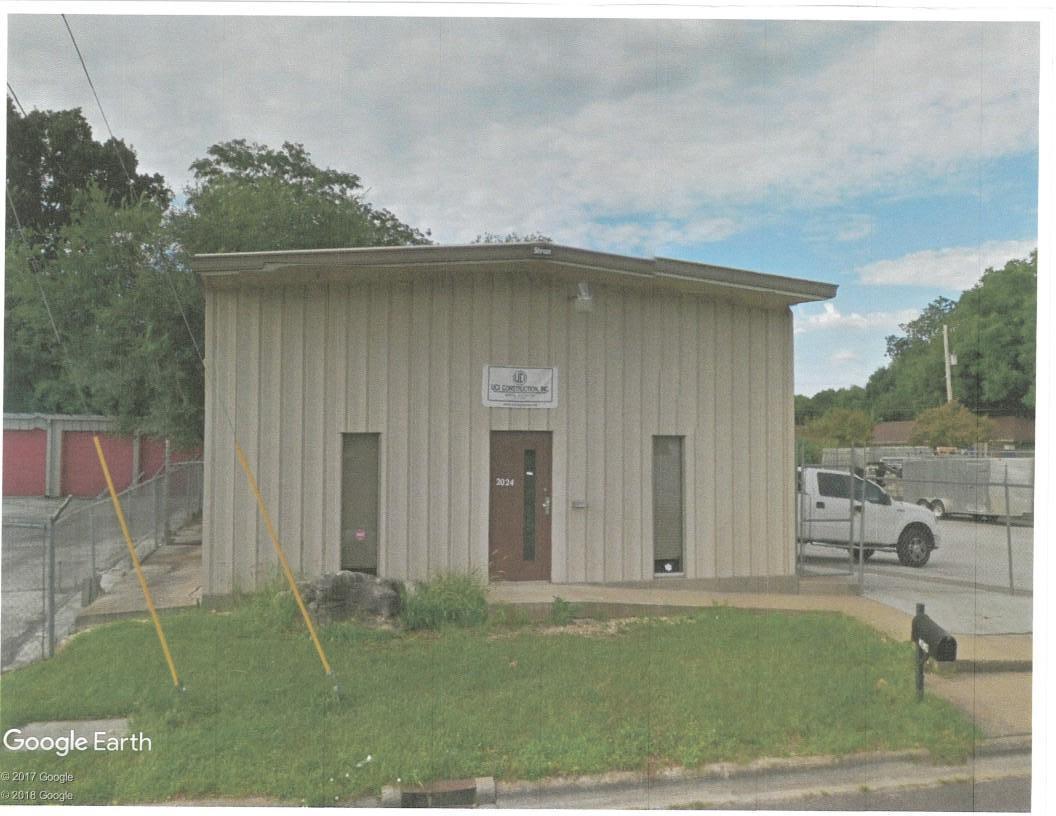 Commercial Lease for sale – 2024 E Mcdaniel Street  Springfield, MO
