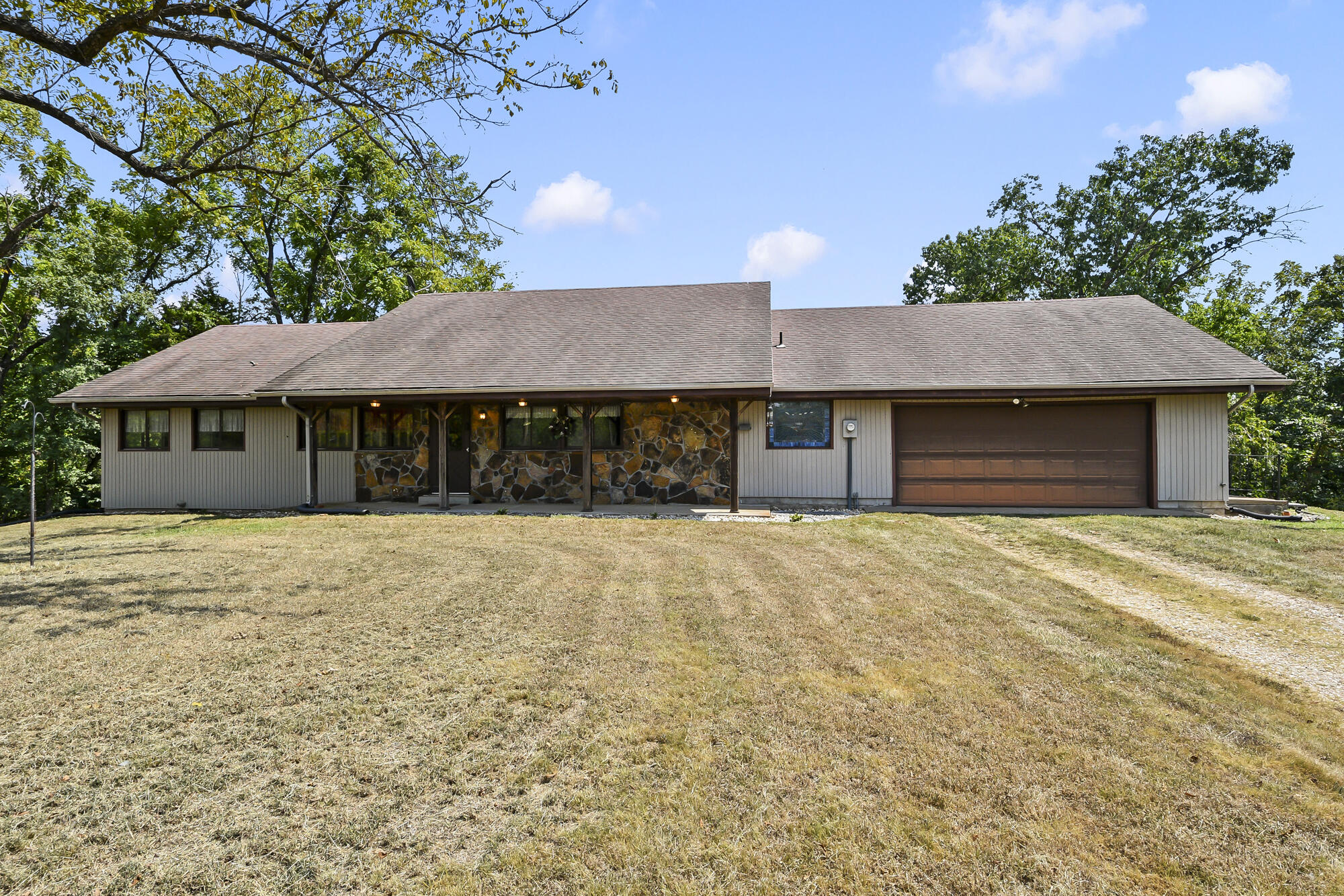 Photo 2 - Residential for sale – 8096  State Highway Y   Galena, MO