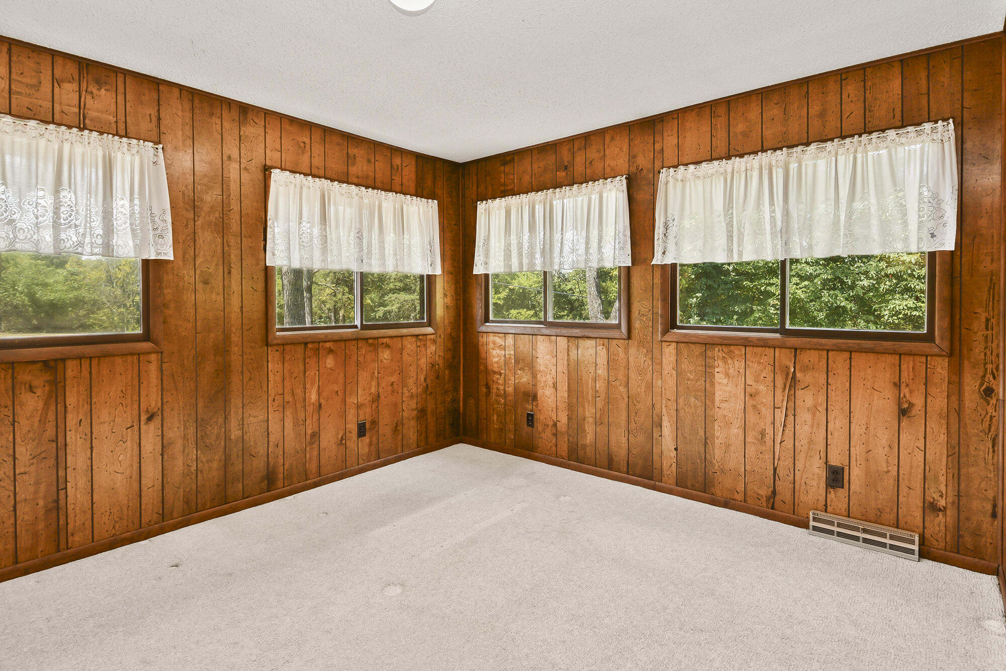 Photo 31 - Residential for sale – 8096  State Highway Y   Galena, MO