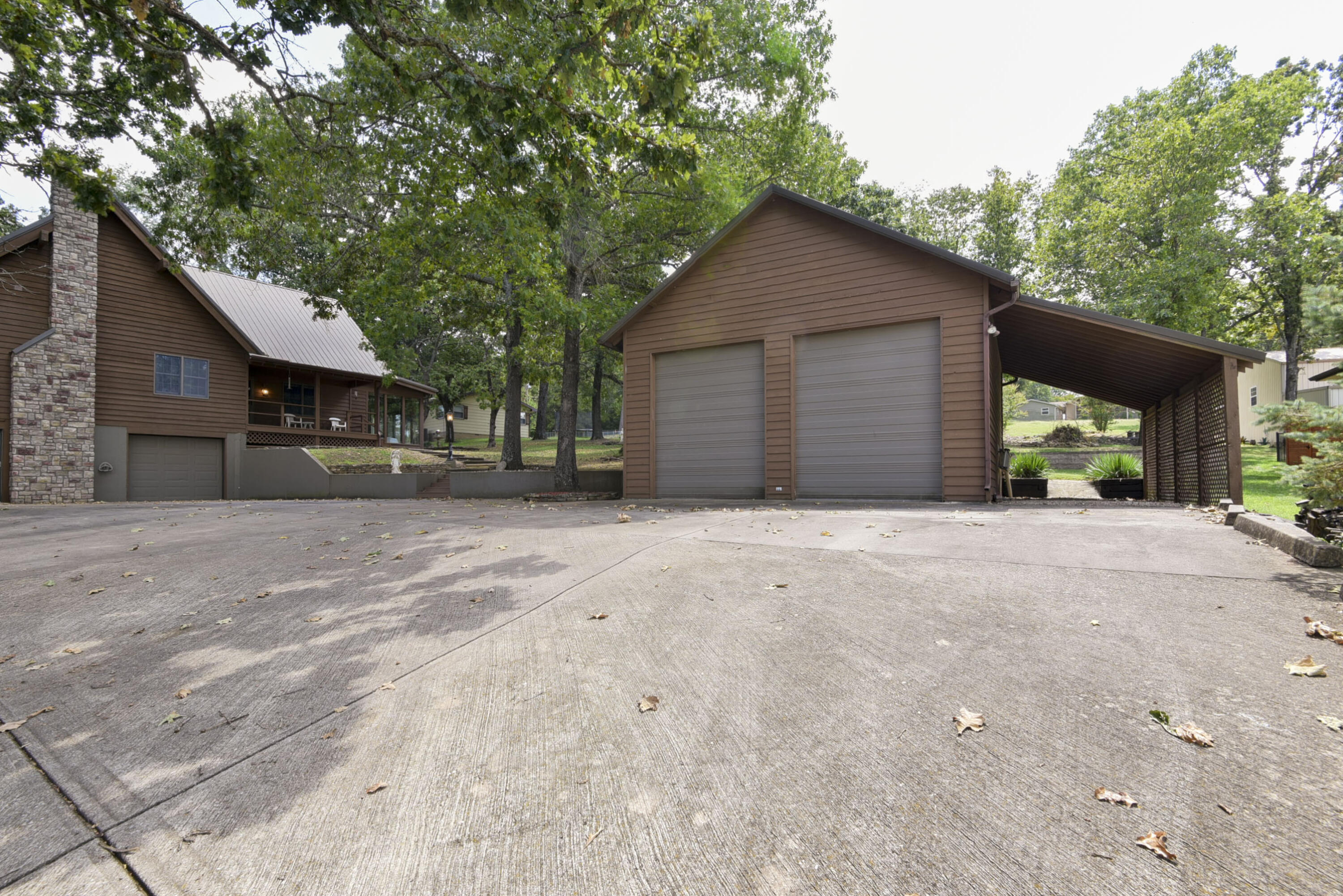 Photo 3 - Residential for sale – 25231  Farm Road 1263   Shell Knob, MO