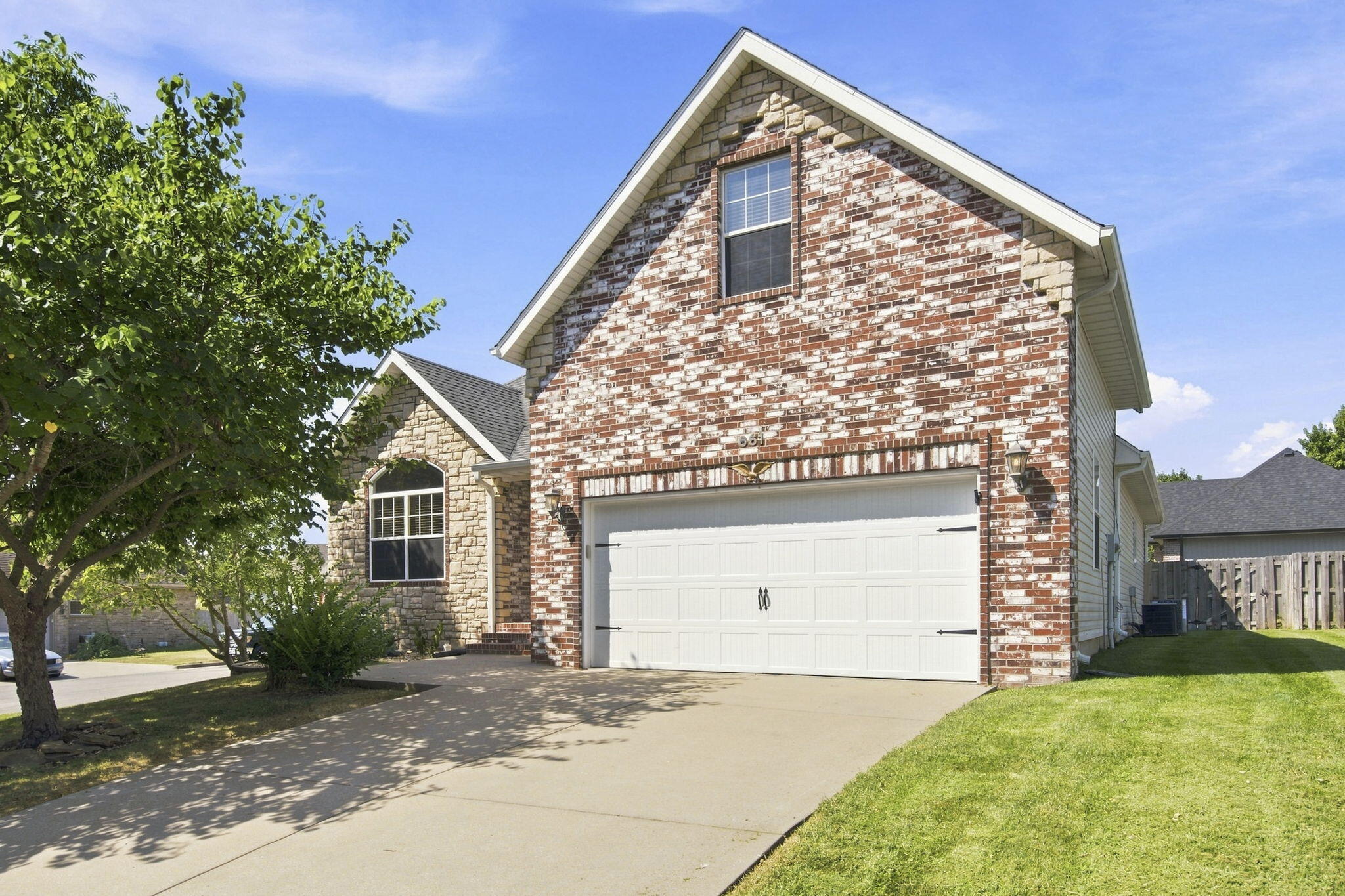 Photo 3 - Residential for sale – 661 N Greer Avenue  Nixa, MO