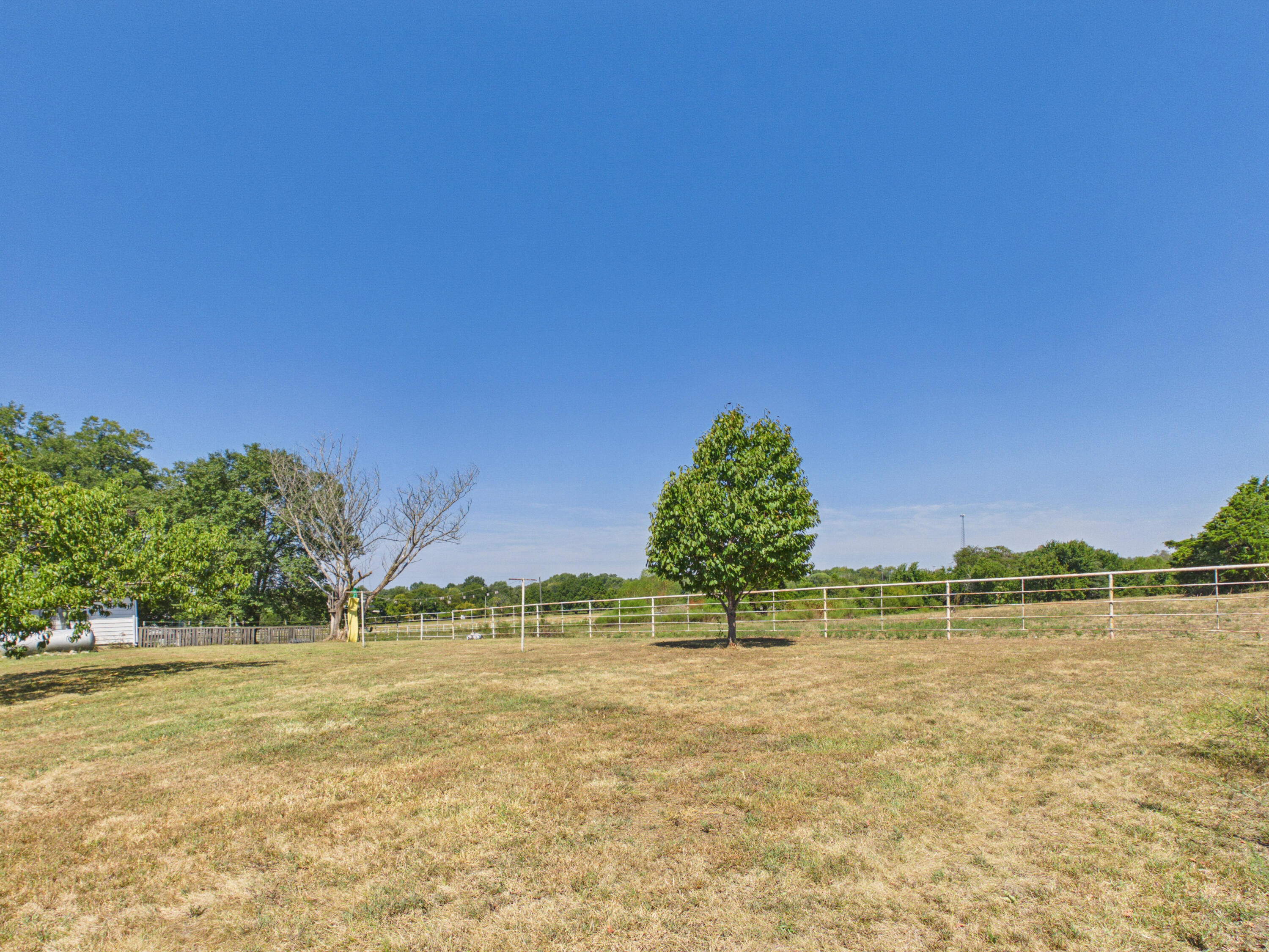 Photo 19 - Residential for sale – 2412  Us Highway 65   Louisburg, MO