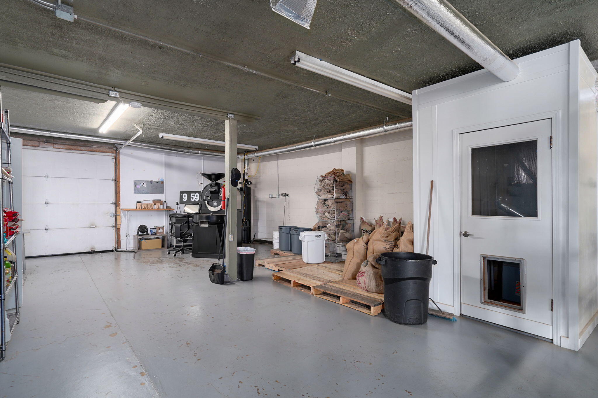 Photo 9 - Commercial Sale for sale – 1625 N Campbell Avenue  Springfield, MO