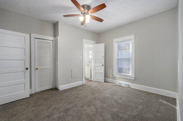 Photo 13 - Residential for sale – 1700 W Atlantic Street  Springfield, MO