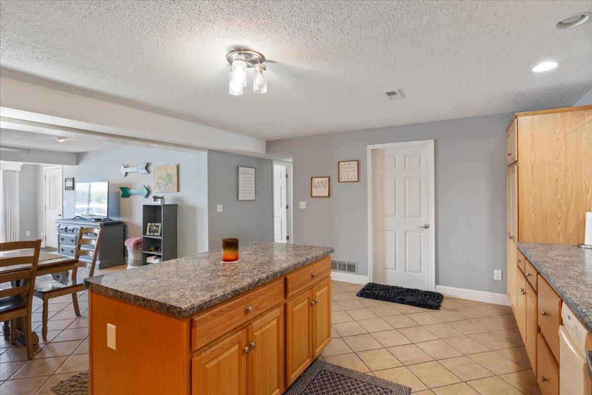 Photo 9 - Residential for sale – 783  Winn Road  Osage Beach, MO